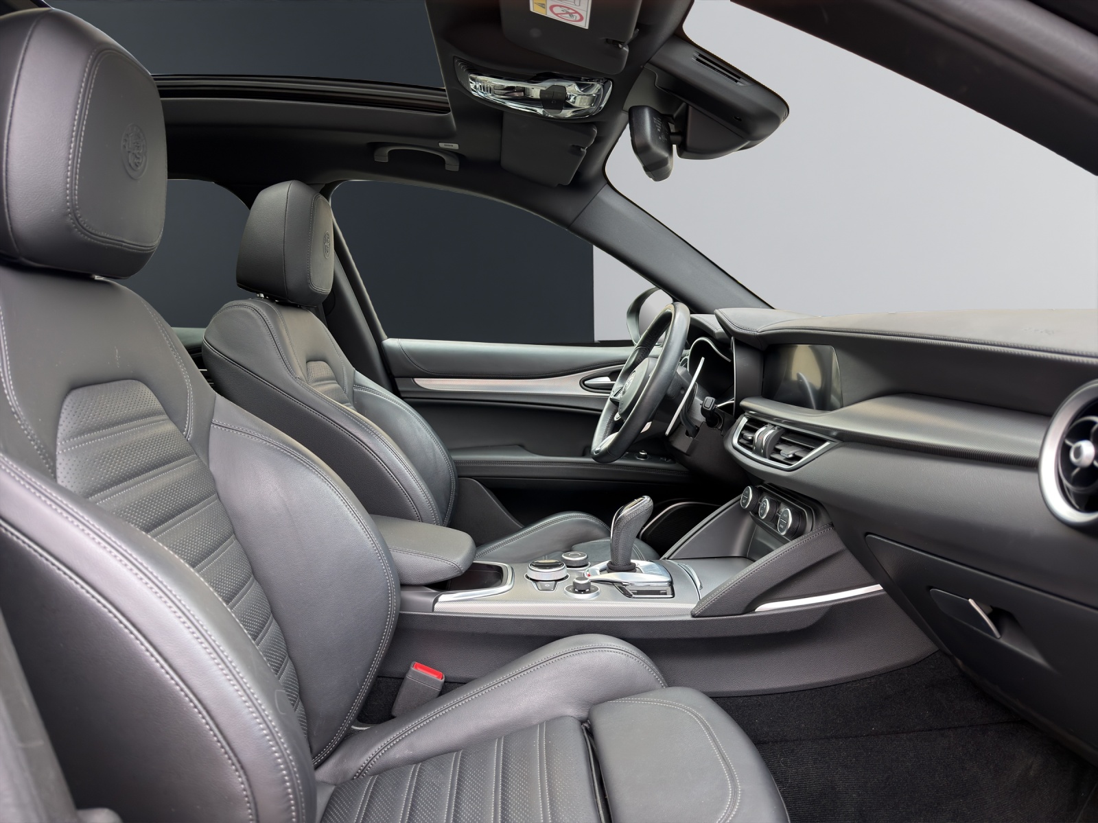 ALFA ROMEO Stelvio 2.0 Q4 280 Veloce-image-13
