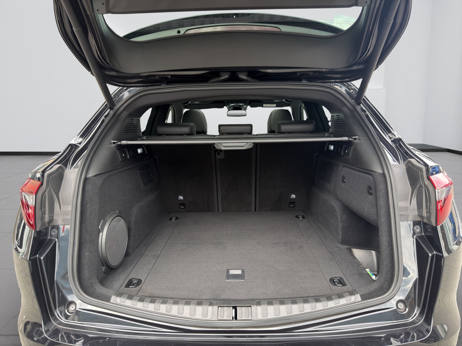 ALFA ROMEO Stelvio 2.0 Q4 280 Veloce-image-12