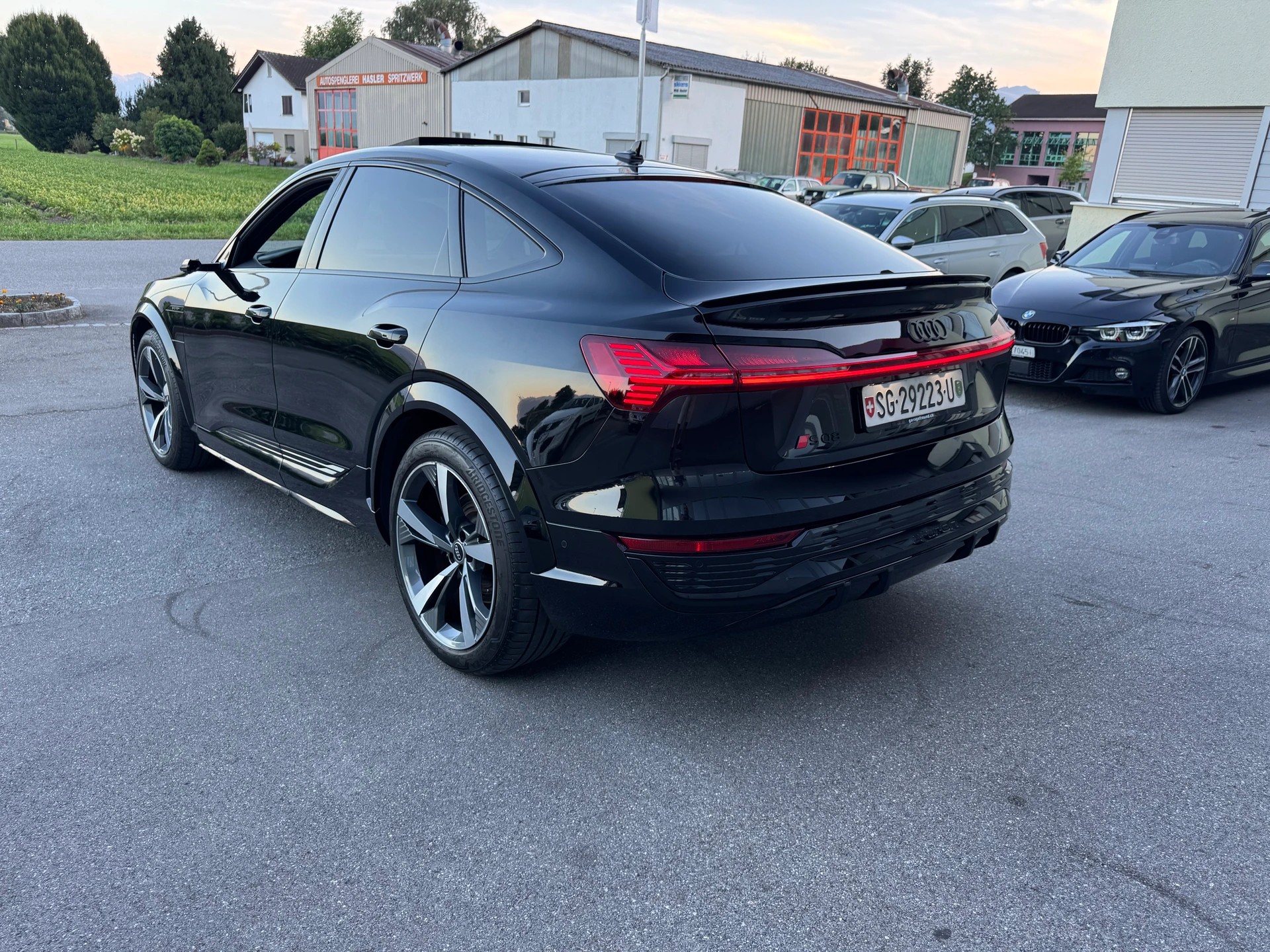 AUDI SQ8 Sportback e-tron quattro-image-7