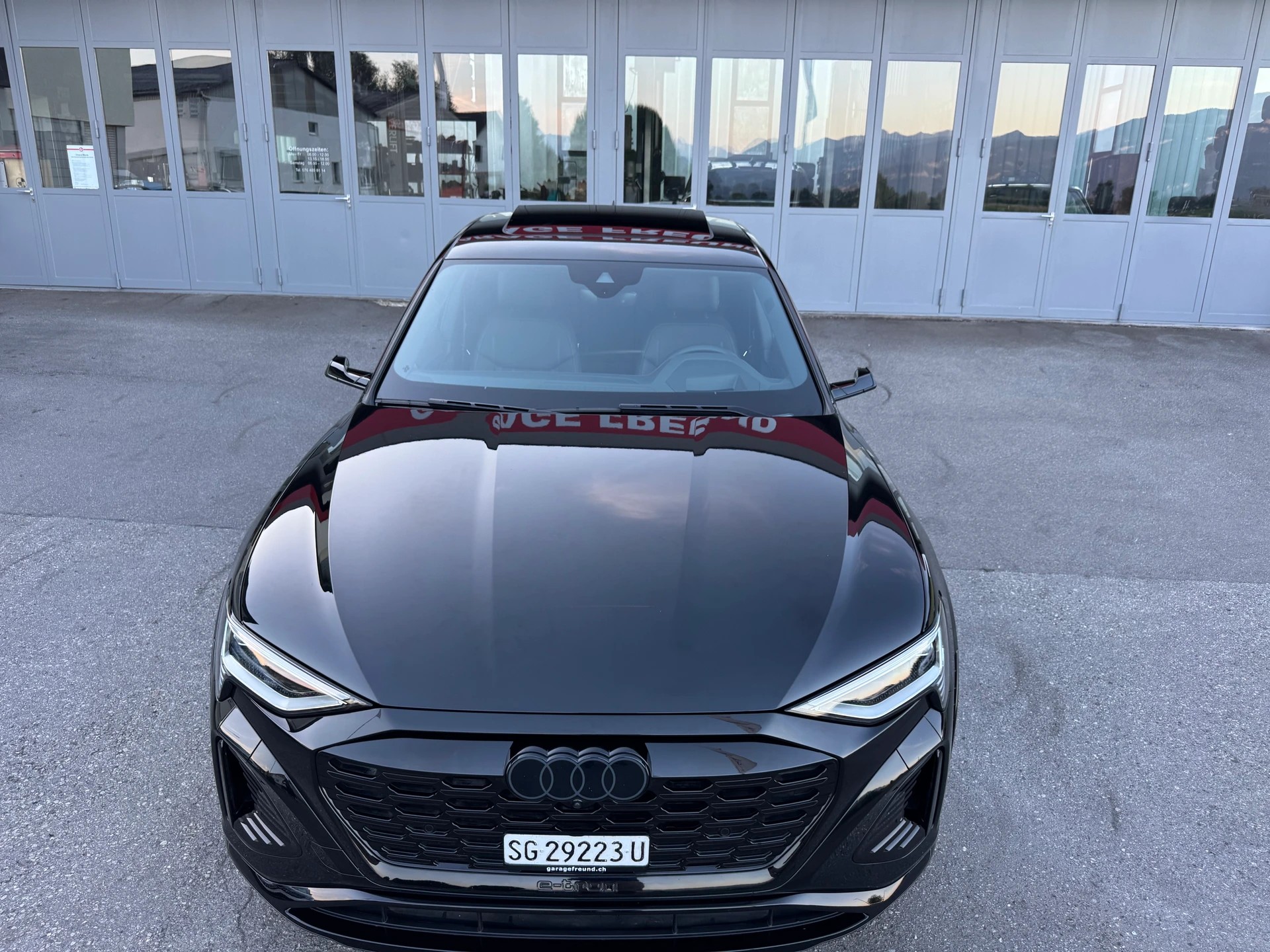 AUDI SQ8 Sportback e-tron quattro-image-11