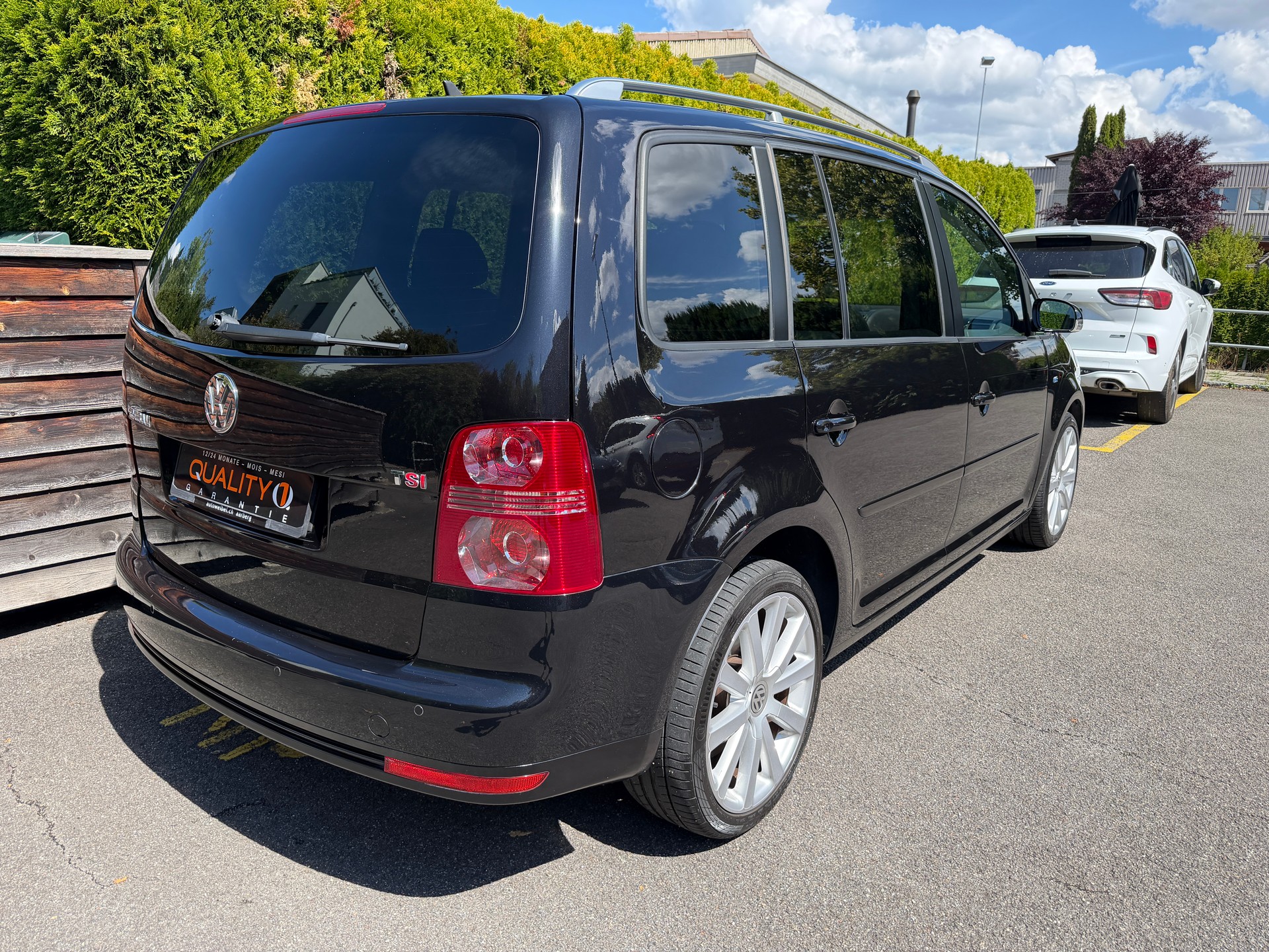 VW Touran 1.4 TSI R-Line Highline DSG-image-4