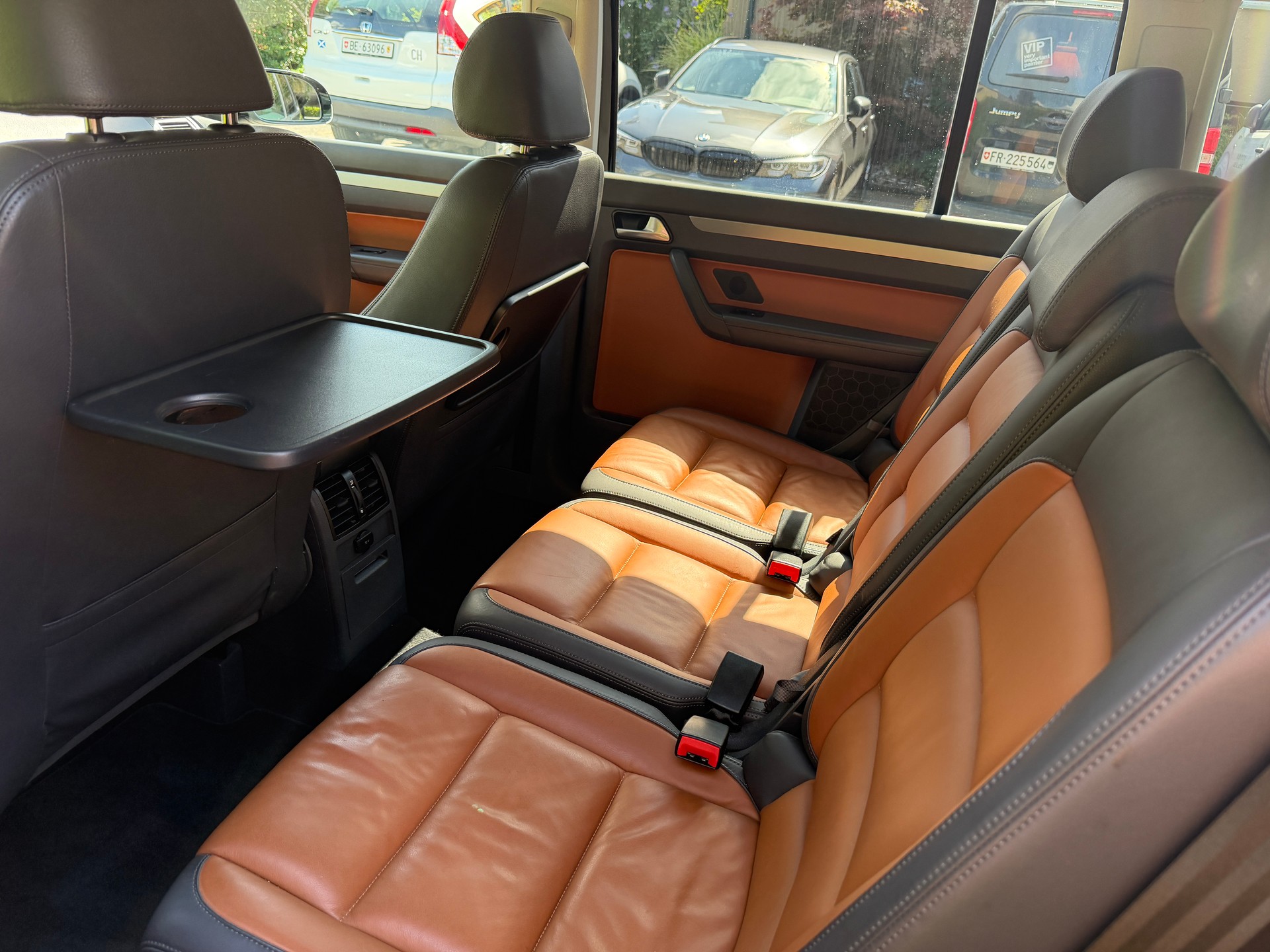 VW Touran 1.4 TSI R-Line Highline DSG-image-10