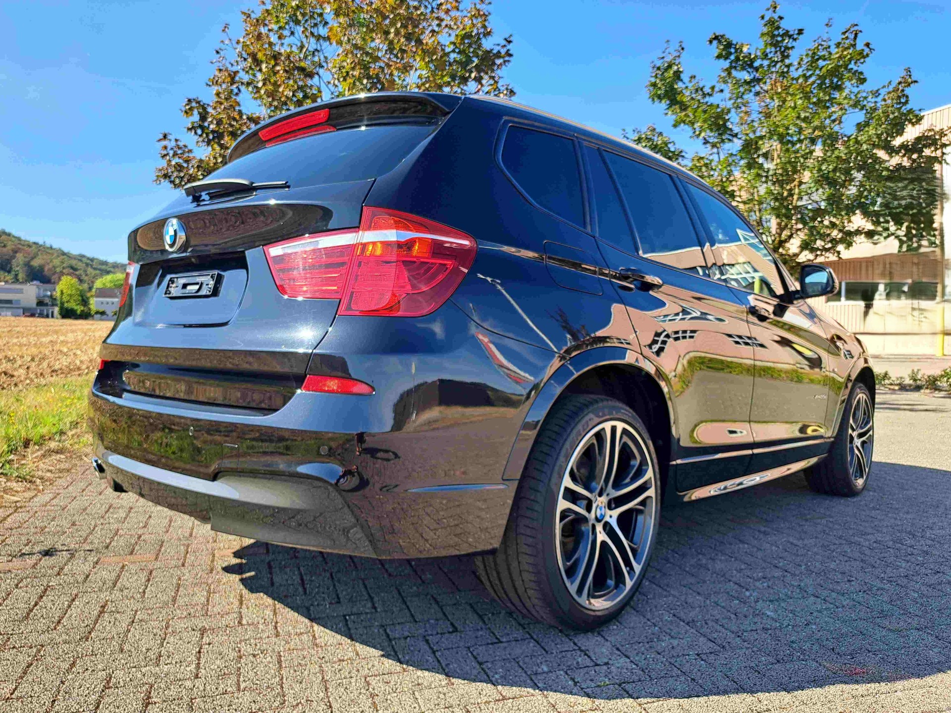 BMW 20d xDrive M Sport Steptronic-image-3