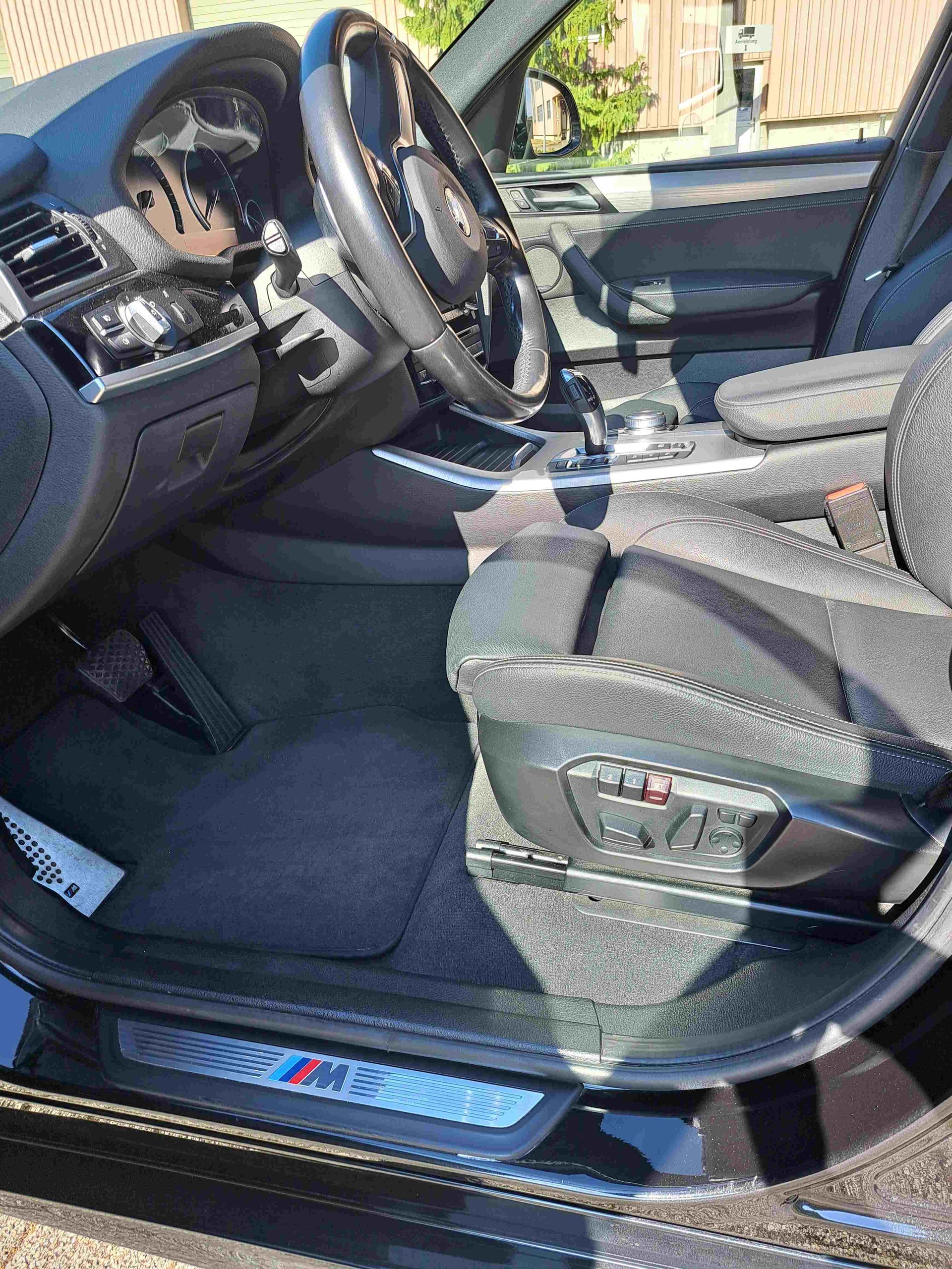 BMW 20d xDrive M Sport Steptronic-image-10