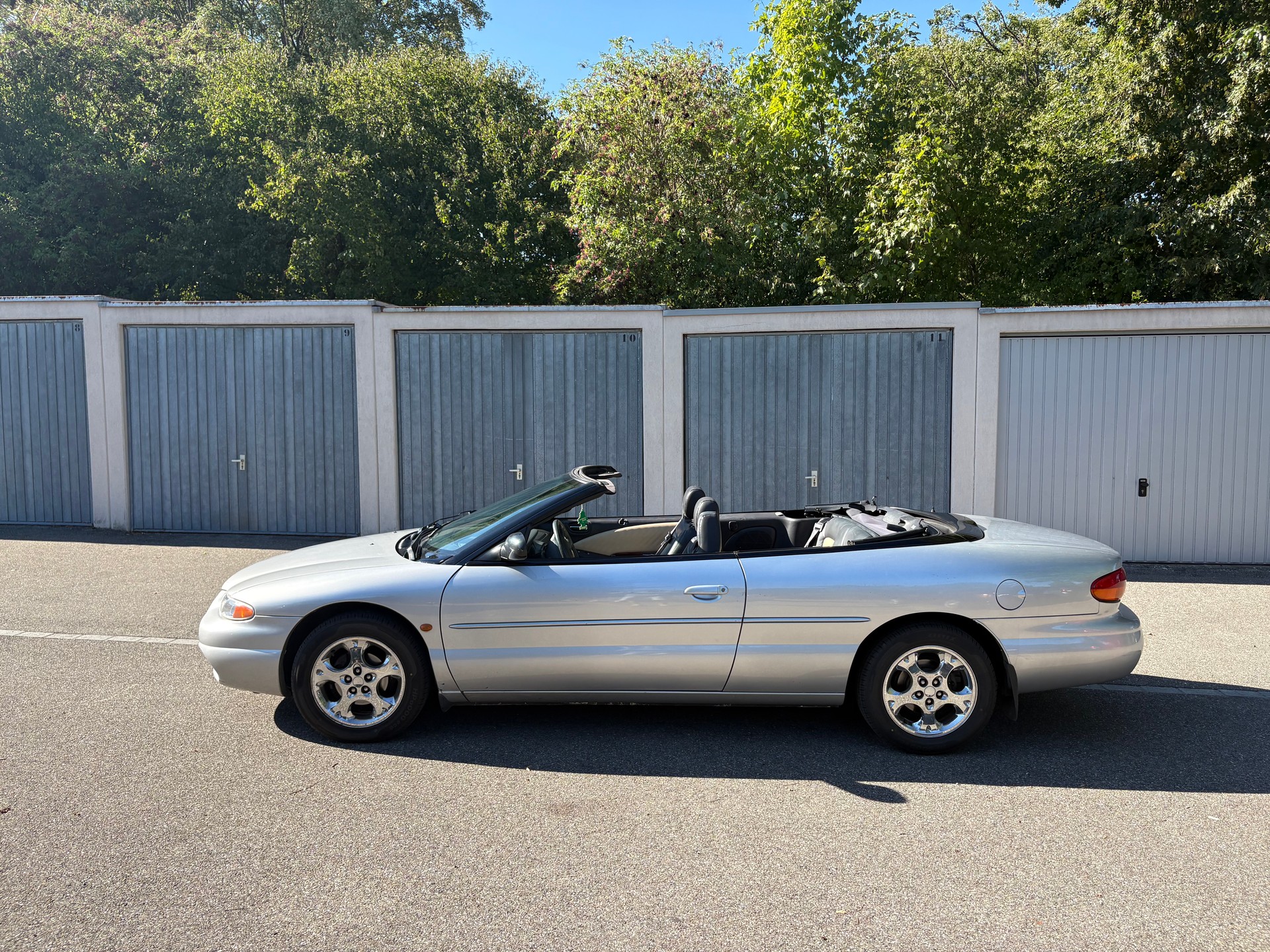 CHRYSLER-image-3