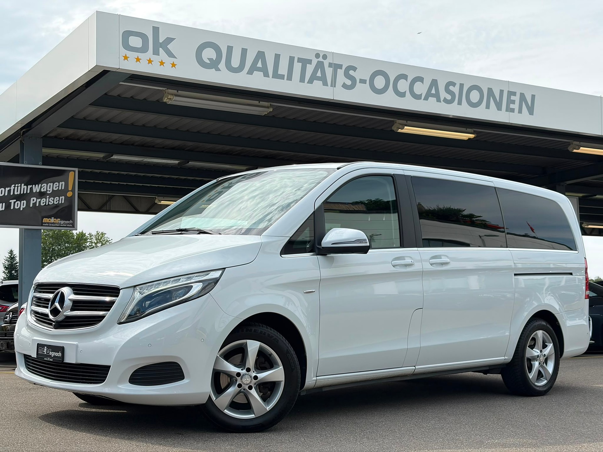 MERCEDES-BENZ V 220 d Avantgarde lang 7G-Tronic-image-0