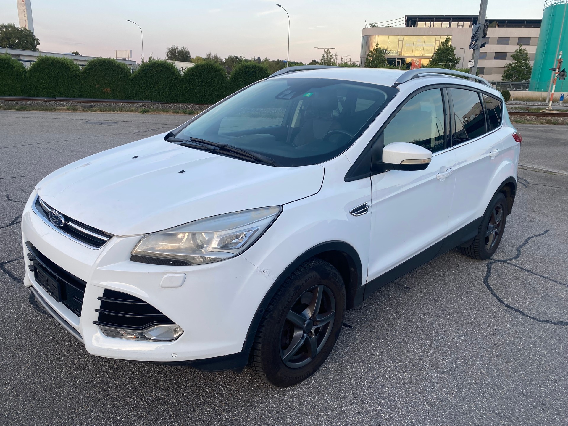 FORD Kuga 1.6 SCTi Carving 4WD Automatic-image-2