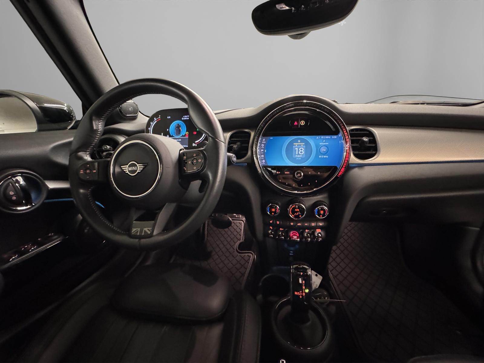 MINI Cabrio F57 2.0i Cooper S SDKG-image-16