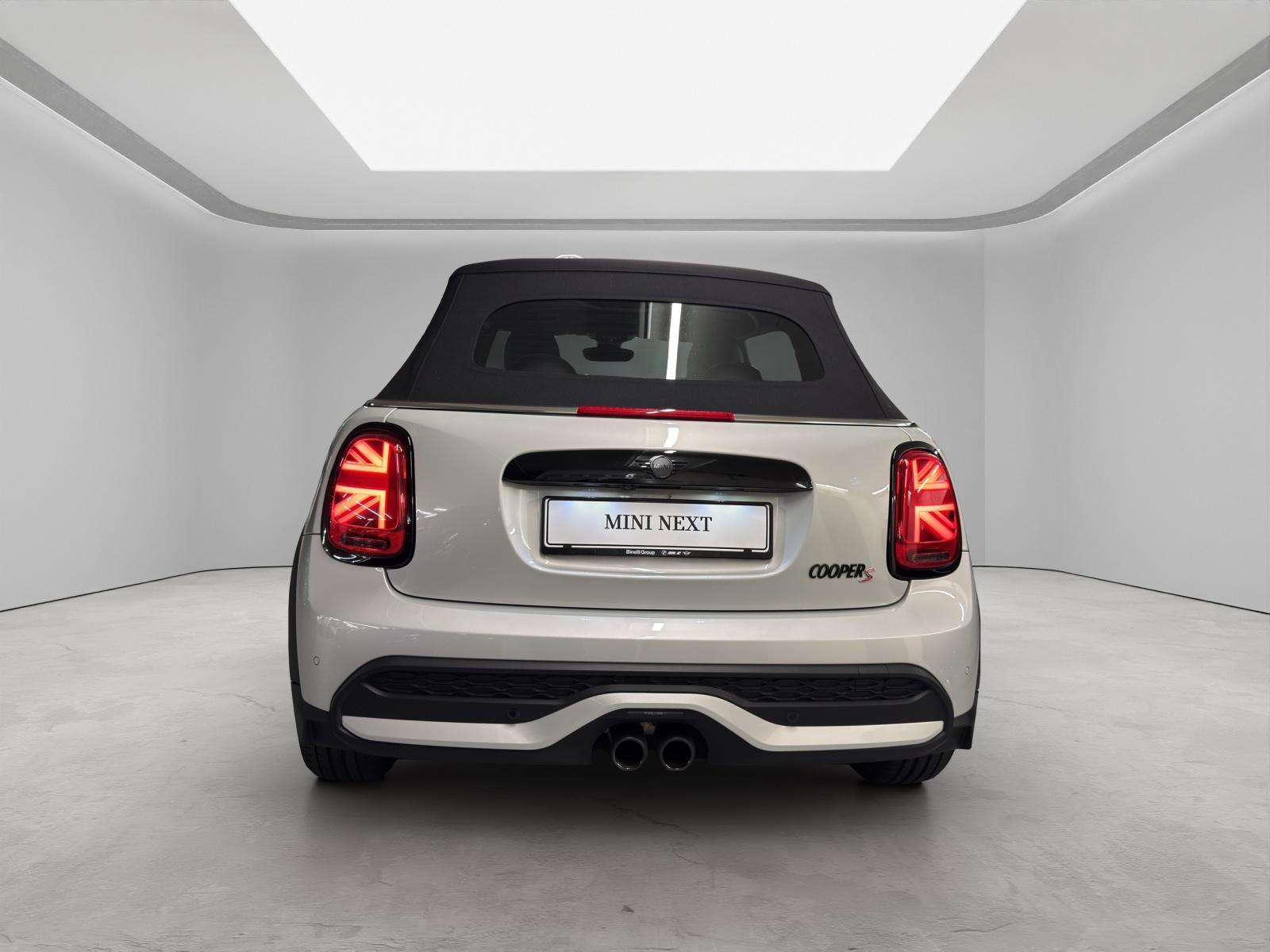MINI Cabrio F57 2.0i Cooper S SDKG-image-3
