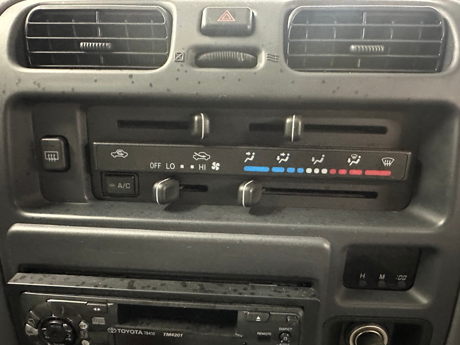 TOYOTA Hiace 2.7 Kombi 4x4 LWB-image-7
