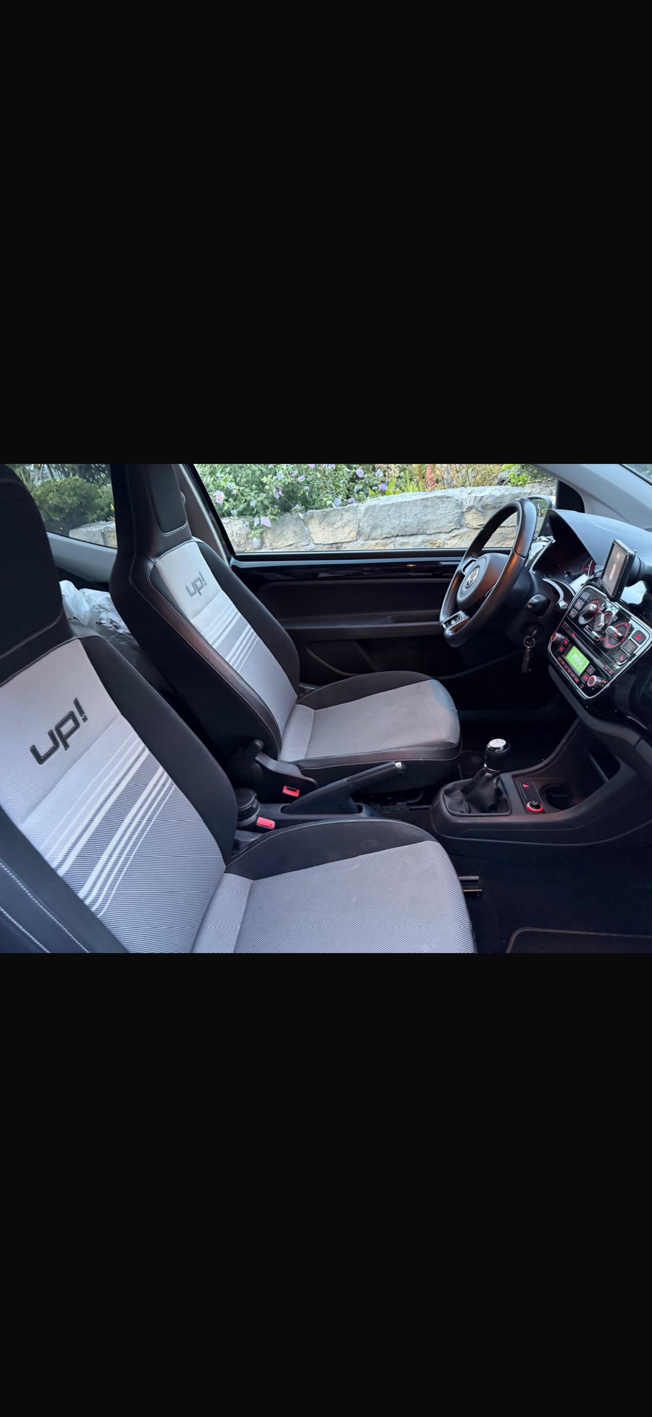 VW Up 1.0 move up-image-11