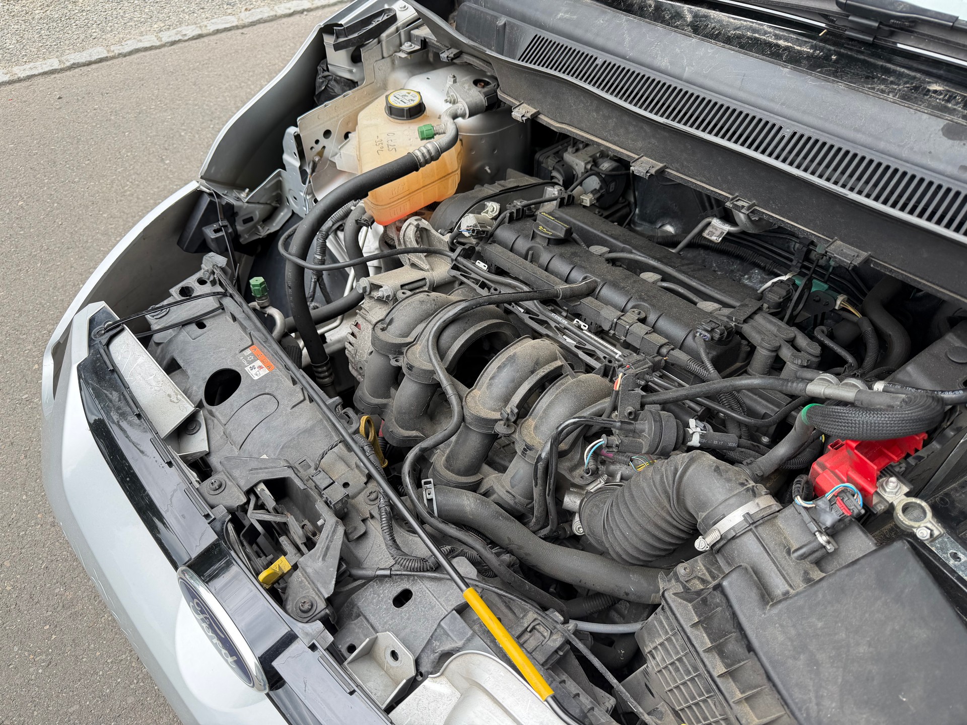 FORD B-Max 1.6 Ti-VCT Titanium PowerShift-image-9