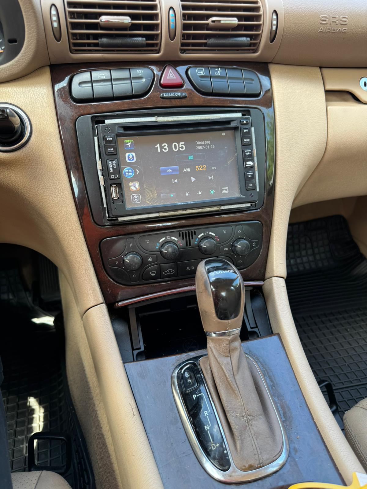 MERCEDES-BENZ C 270 CDI Elégance-image-14