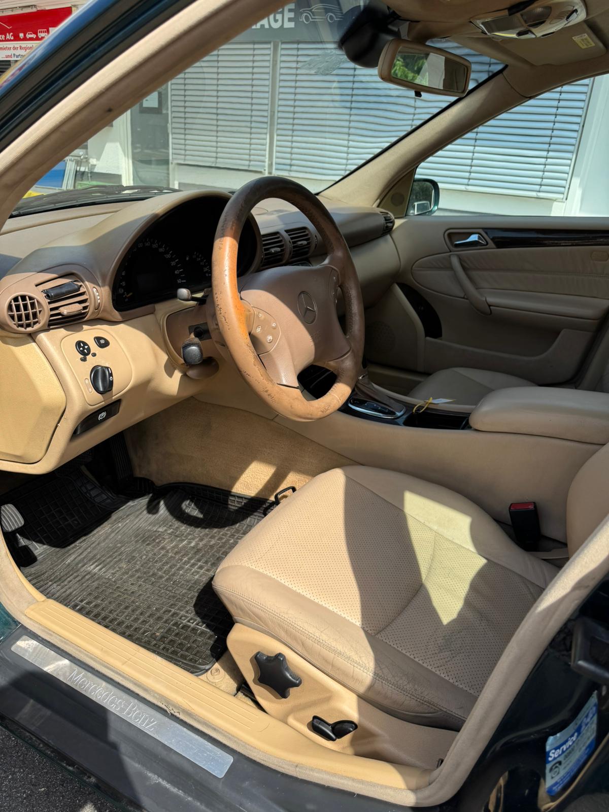 MERCEDES-BENZ C 270 CDI Elégance-image-8