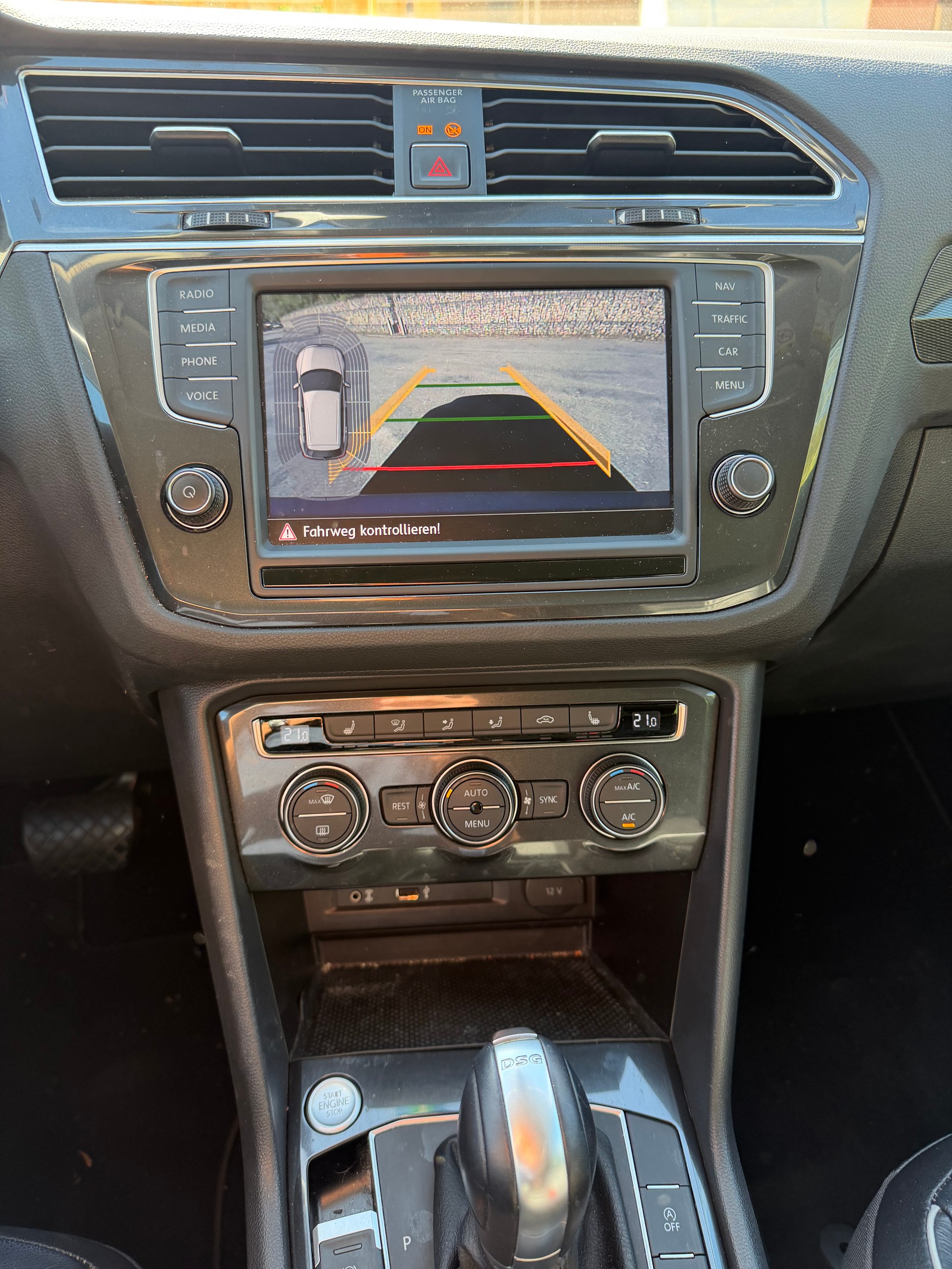 VW Tiguan 2.0TSI Highline 4Motion DSG-image-8