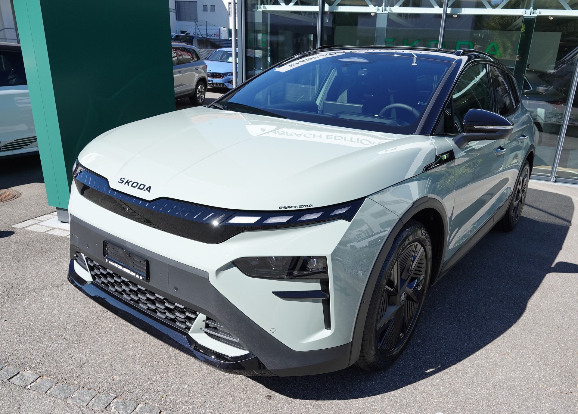 SKODA Elroq RS 4x4-image-2
