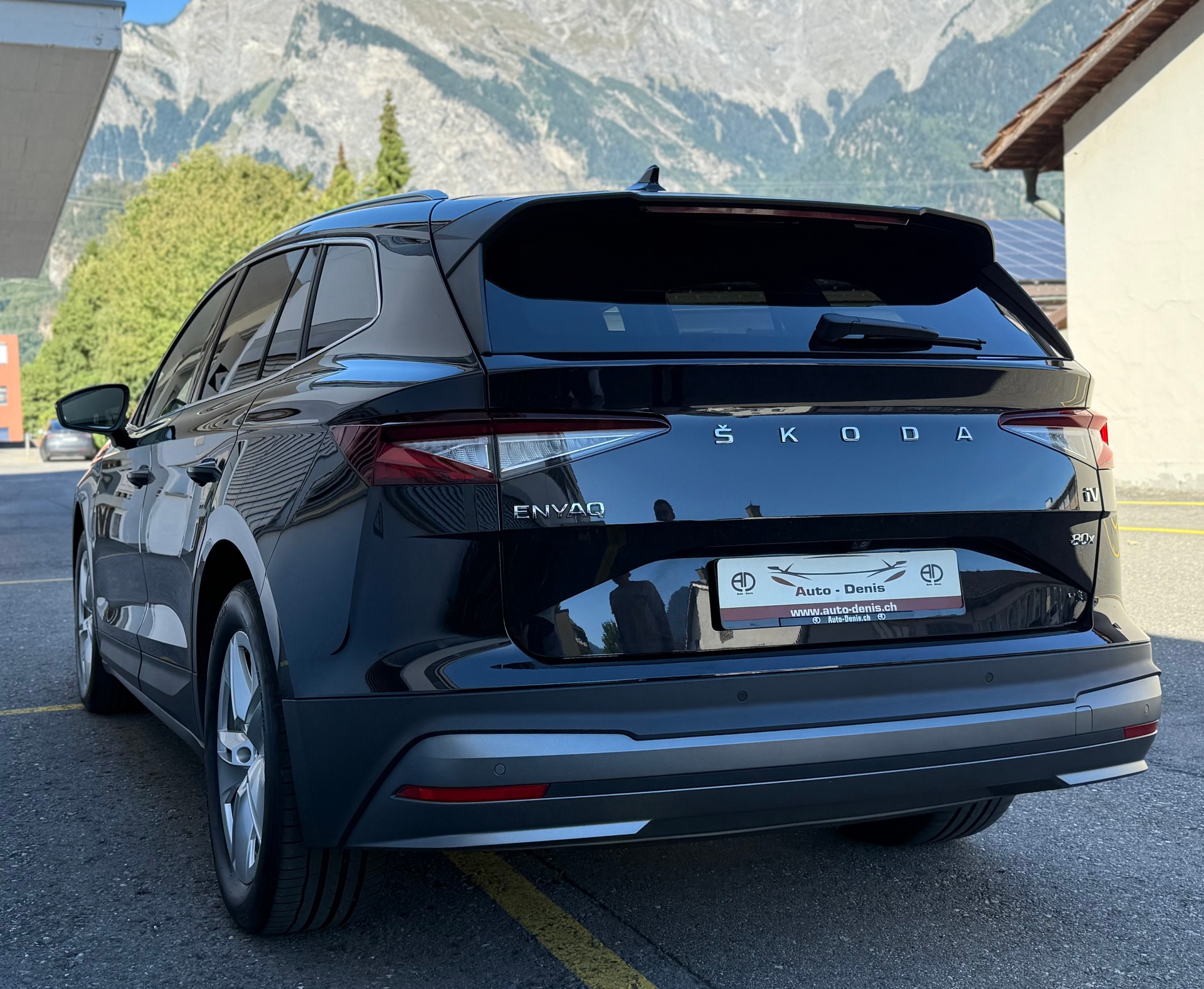 SKODA Enyaq iV 80x-image-5