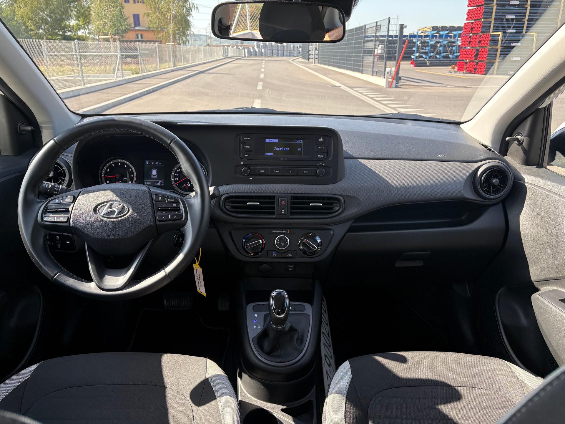 HYUNDAI i10 1.0 Origo Automat-image-10