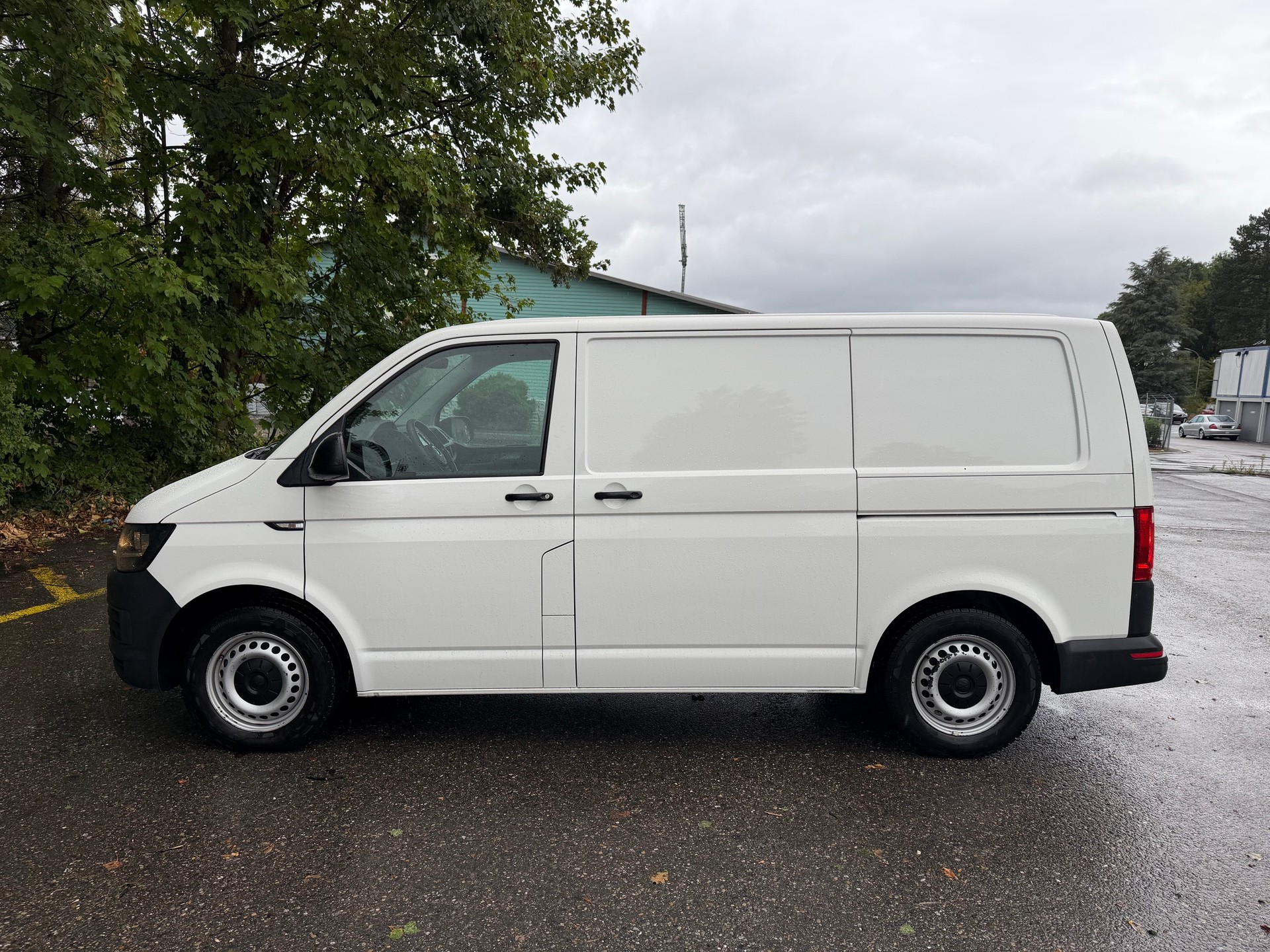 VW T6 2.0 TDI DSG-image-1