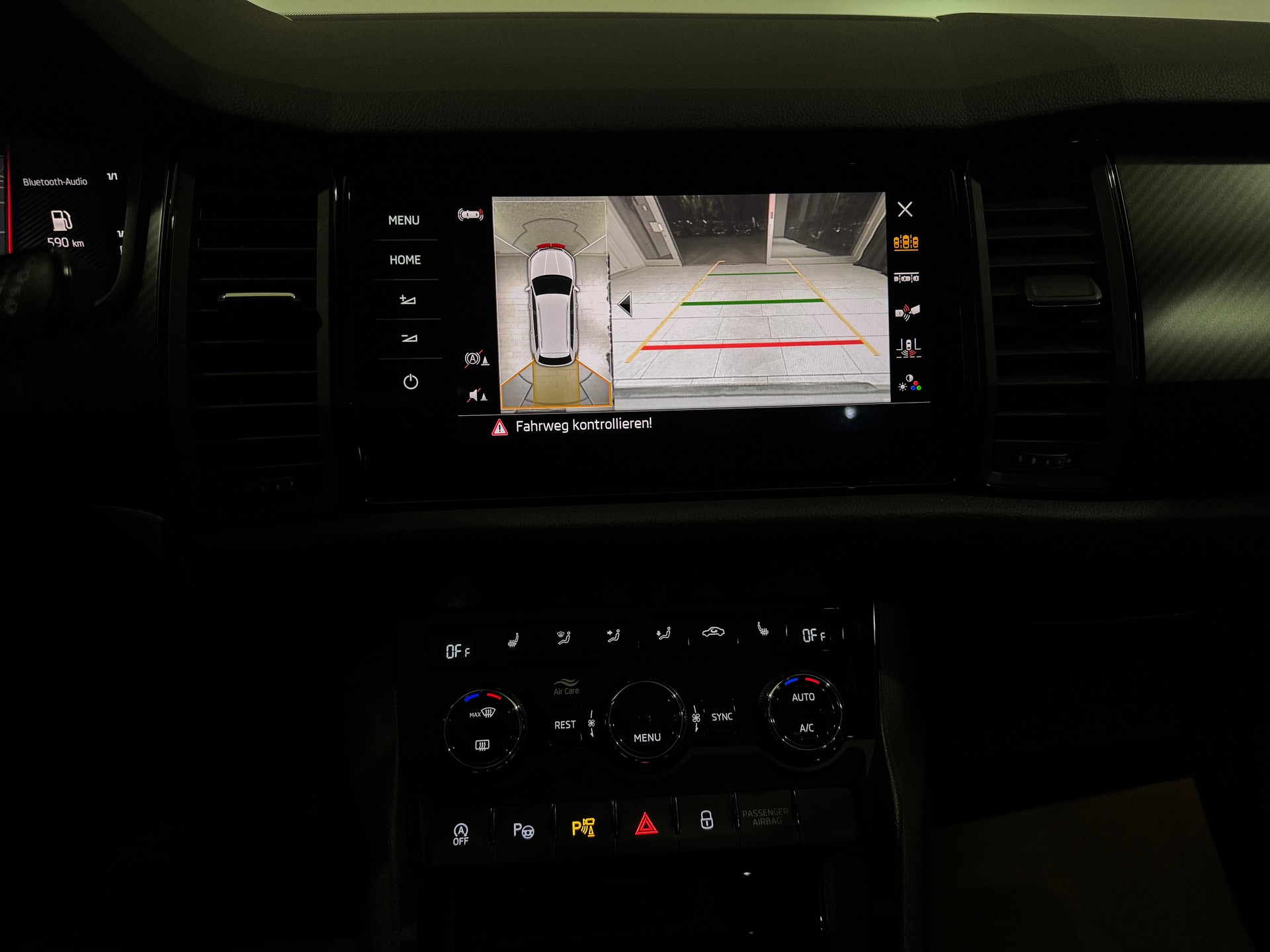 SKODA Kodiaq 2.0 TSI 4x4 Sport Line | CH | 7Plätzer |-image-21