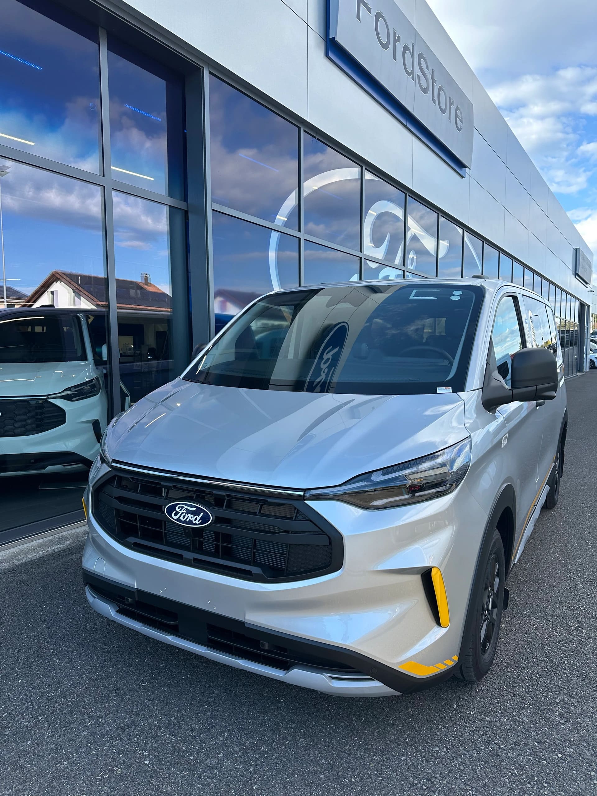 FORD Transit C combi 320 L1 2.0 Eco Trail 170CV 4x4 Aut.