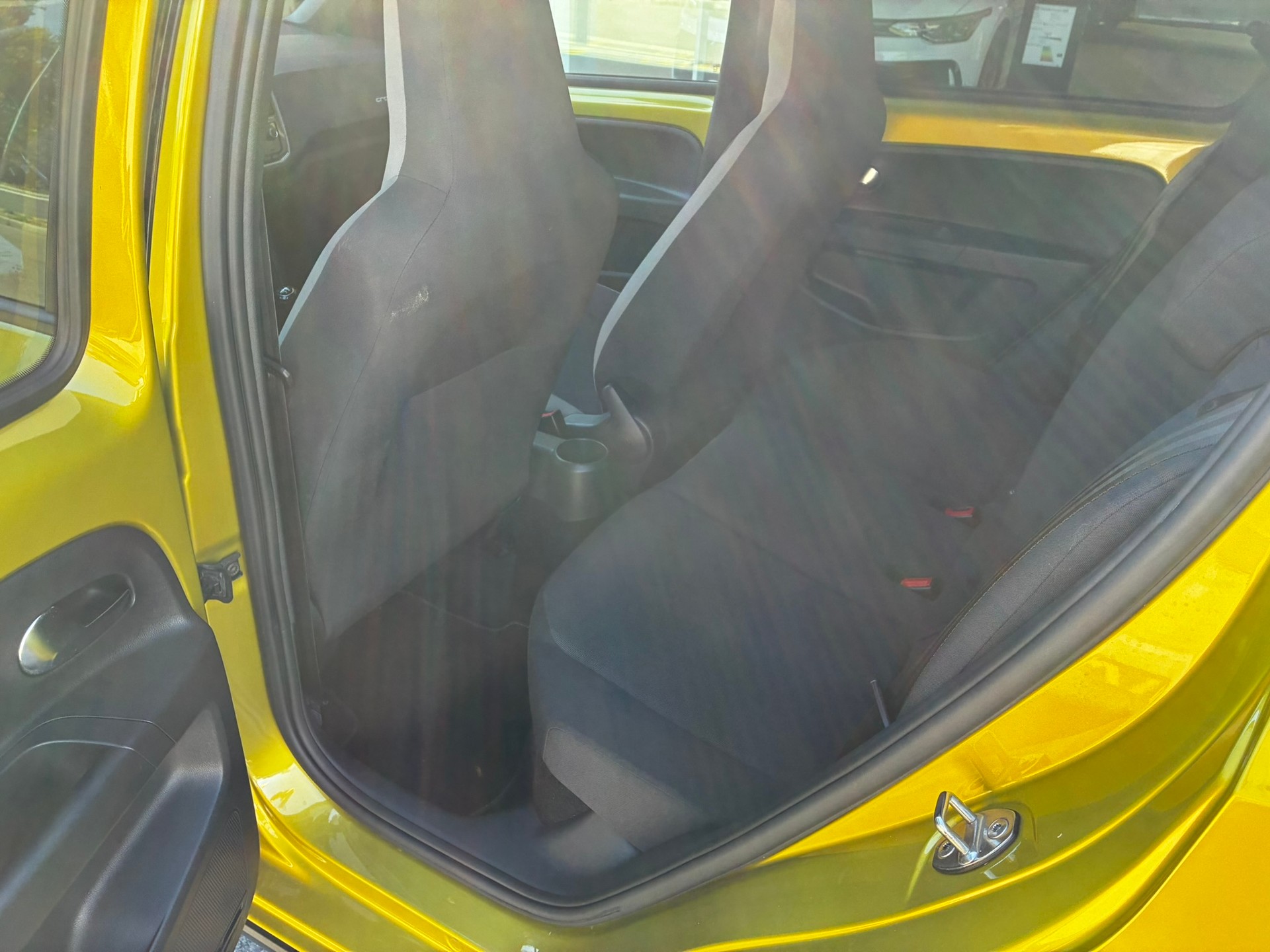 VW CrossUp 1.0 TSI-image-5