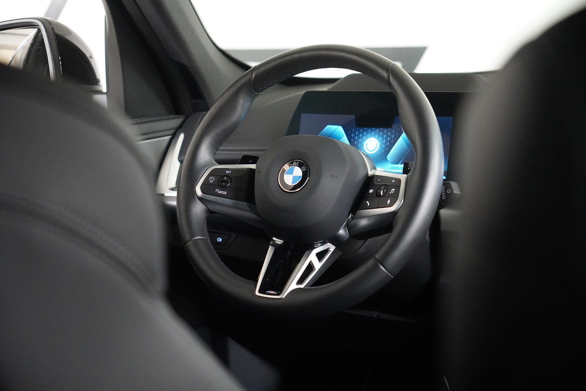 BMW X1 xDrive 23d 48V M Sport-image-22