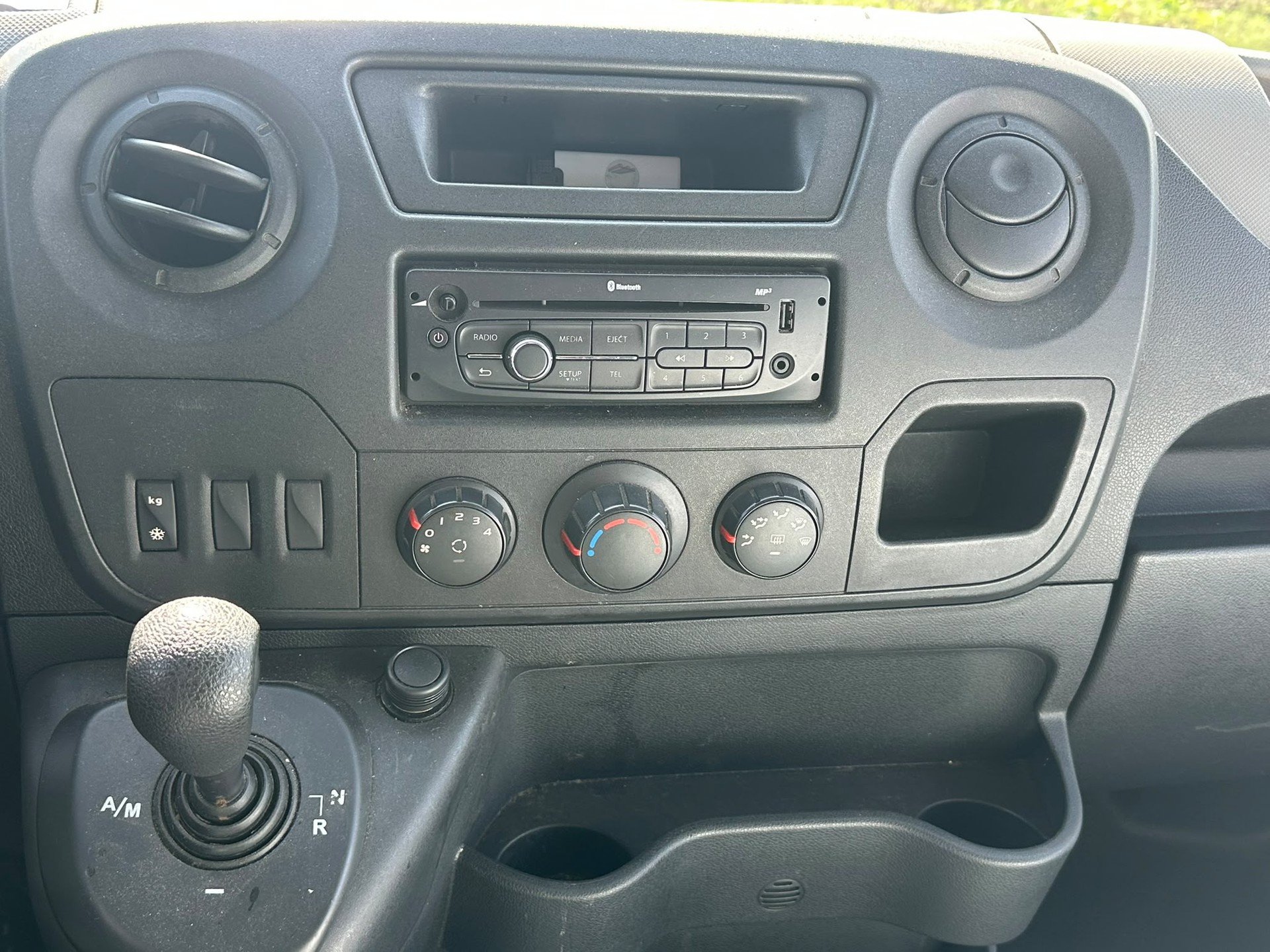 RENAULT Master T35 2.3dCi L3H2 A-image-13