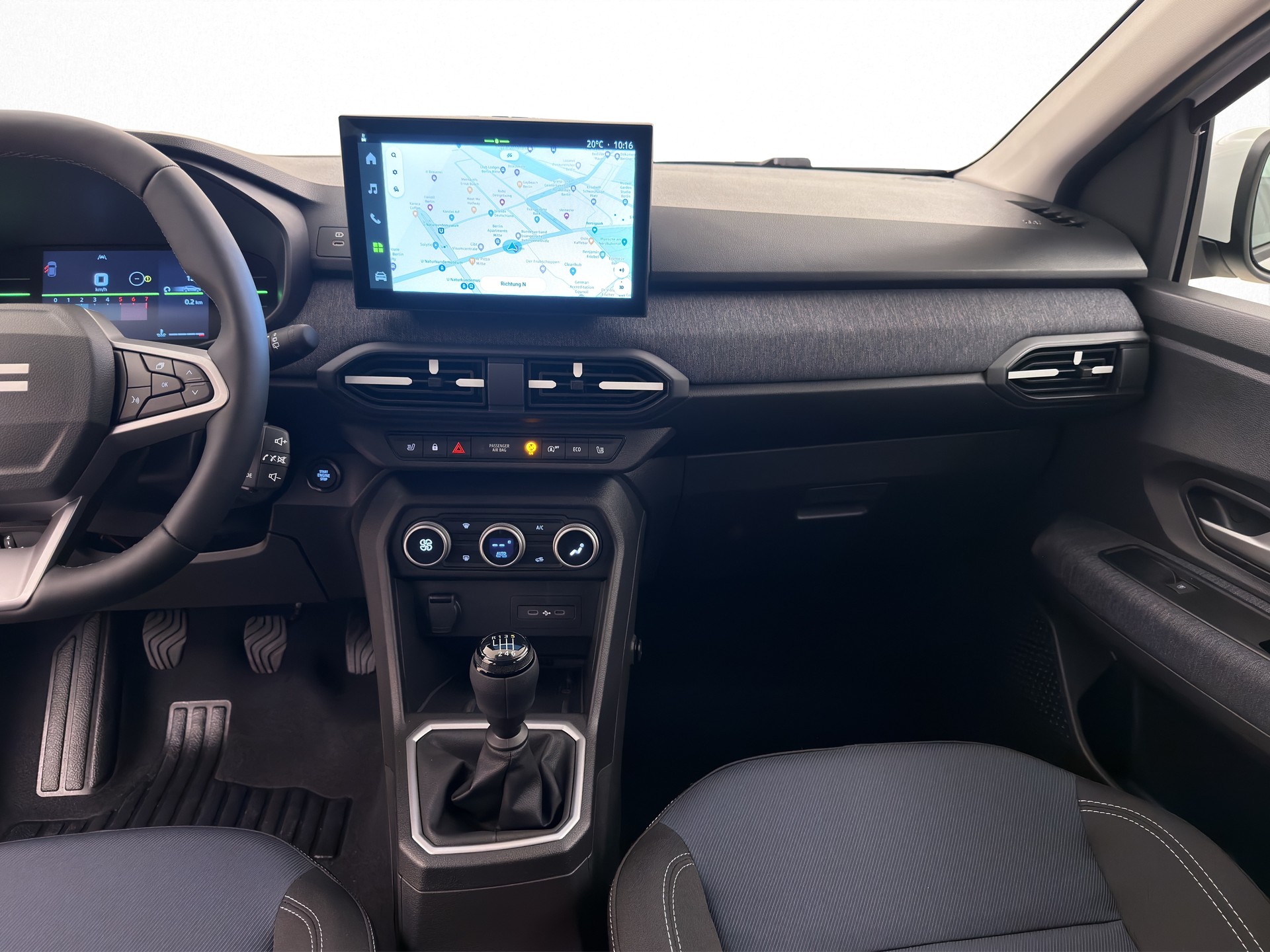 DACIA Sandero 1.0 TCe 100 Journey-image-9
