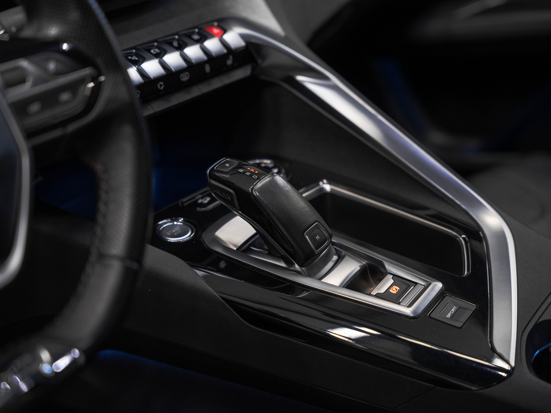 PEUGEOT 3008 2.0 BlueHDi GT EAT-image-22