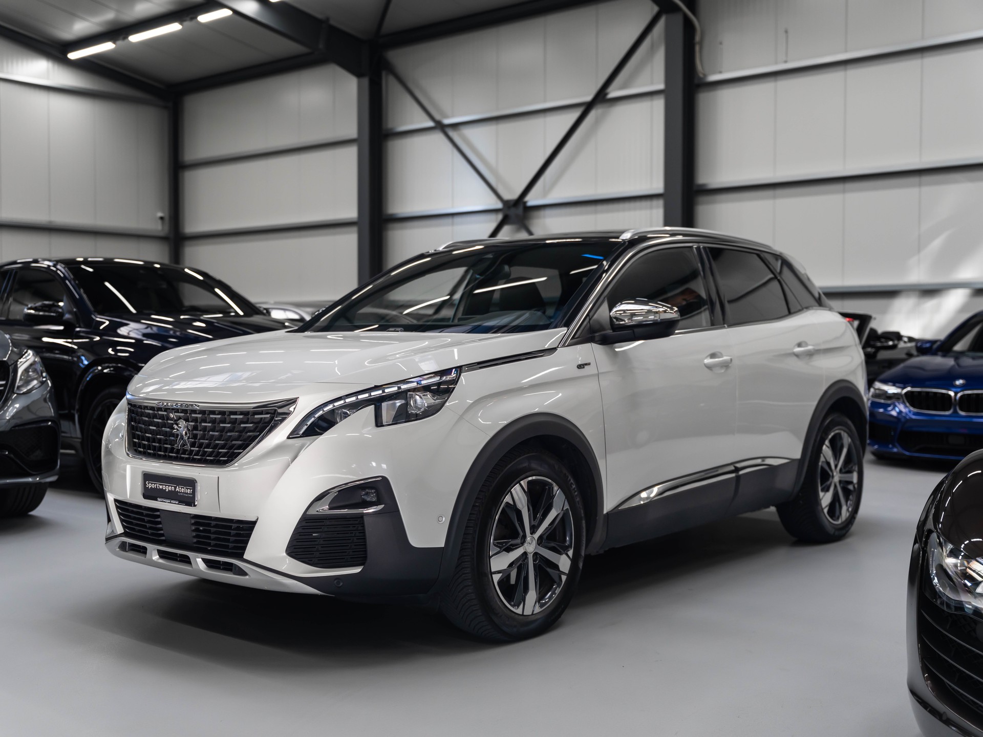 PEUGEOT 3008 2.0 BlueHDi GT EAT-image-0
