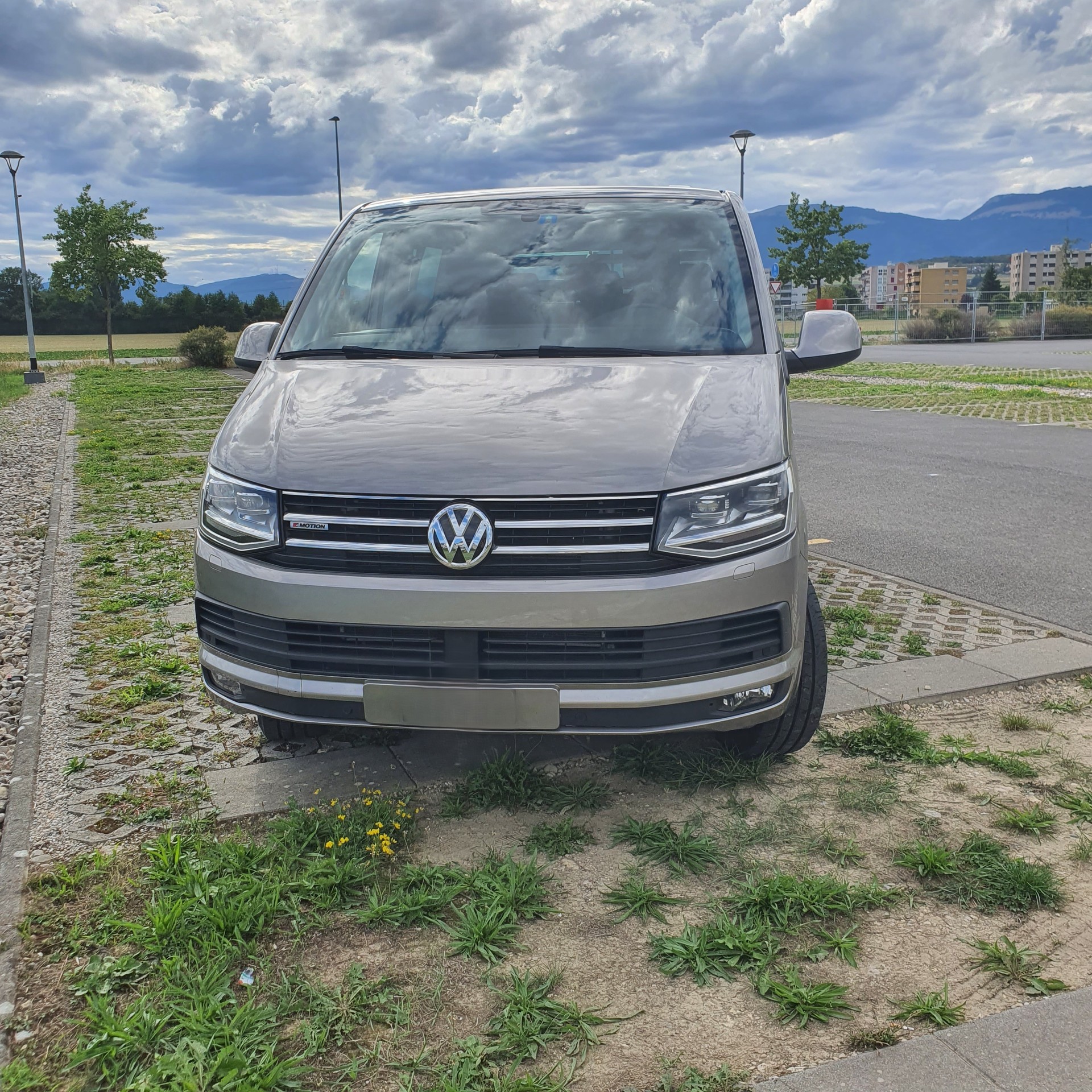 VW 2.0 TDI 199 Comfortline DSG 4m-image-3
