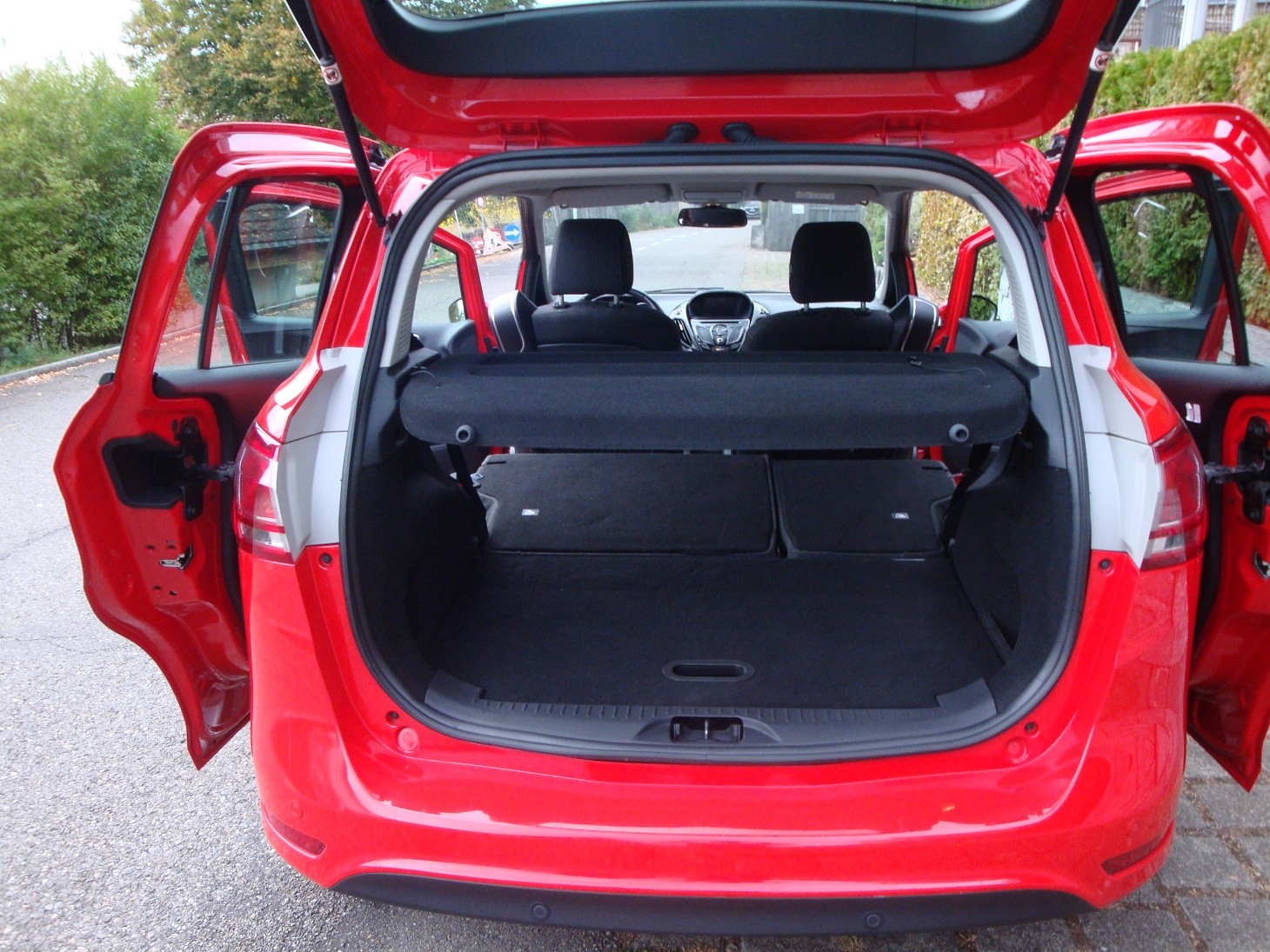 FORD B-Max 1.0 SCTi Titanium-image-10