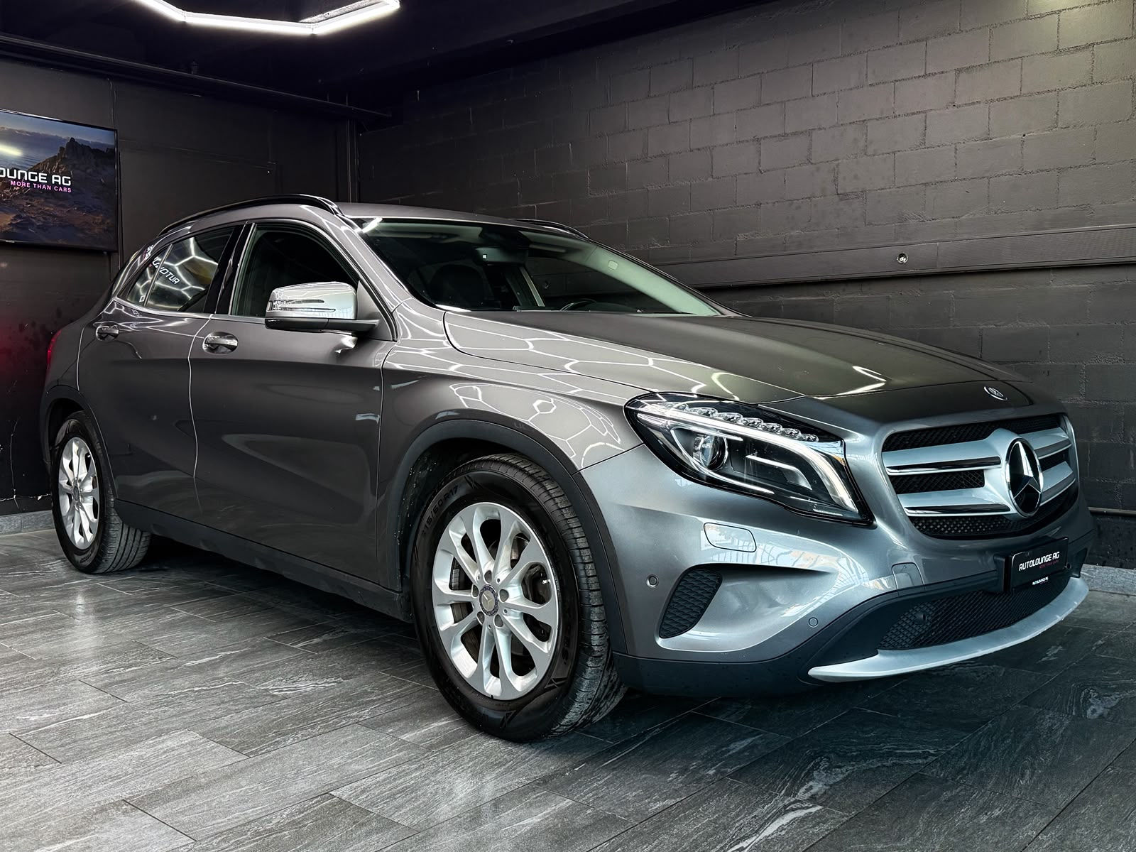 MERCEDES-BENZ GLA 200 CDI Swiss Star Edition Style 4Matic 7G-DCT-image-1