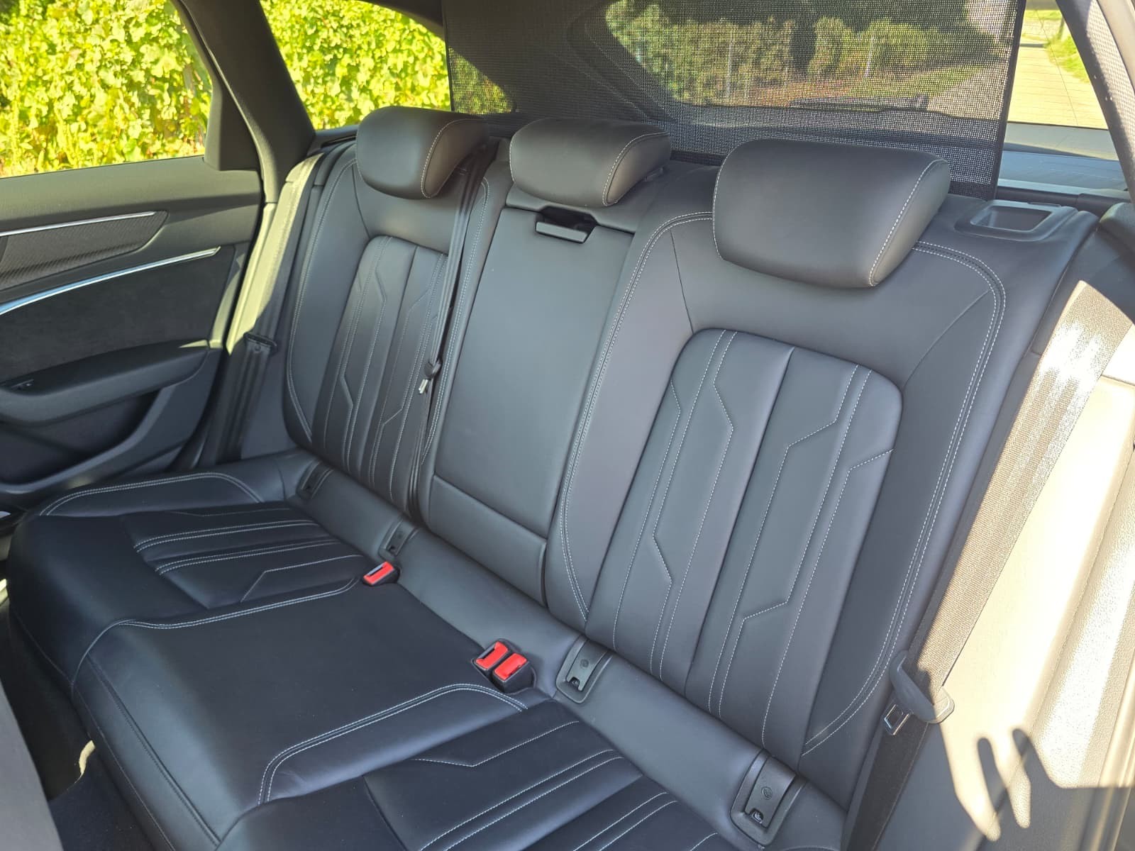 AUDI A6 Avant 55 TFSIe Sport quattro S-tronic-image-8