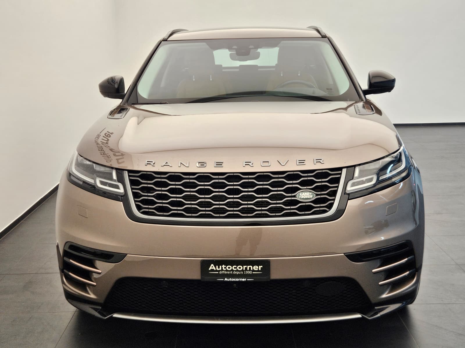 LAND ROVER Range Rover Velar R-Dynamic D 300 HSE Automatic-image-3