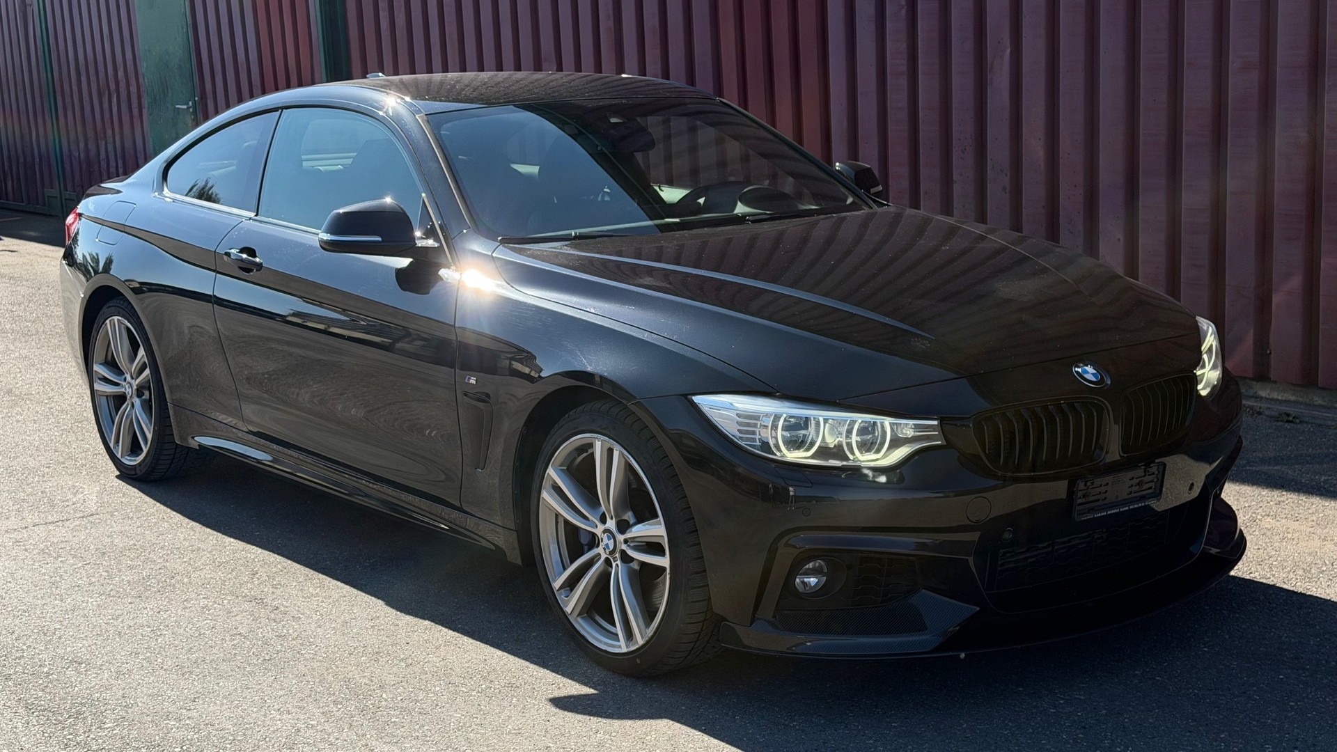 BMW 435i Coupé xDrive Sport Line-image-2
