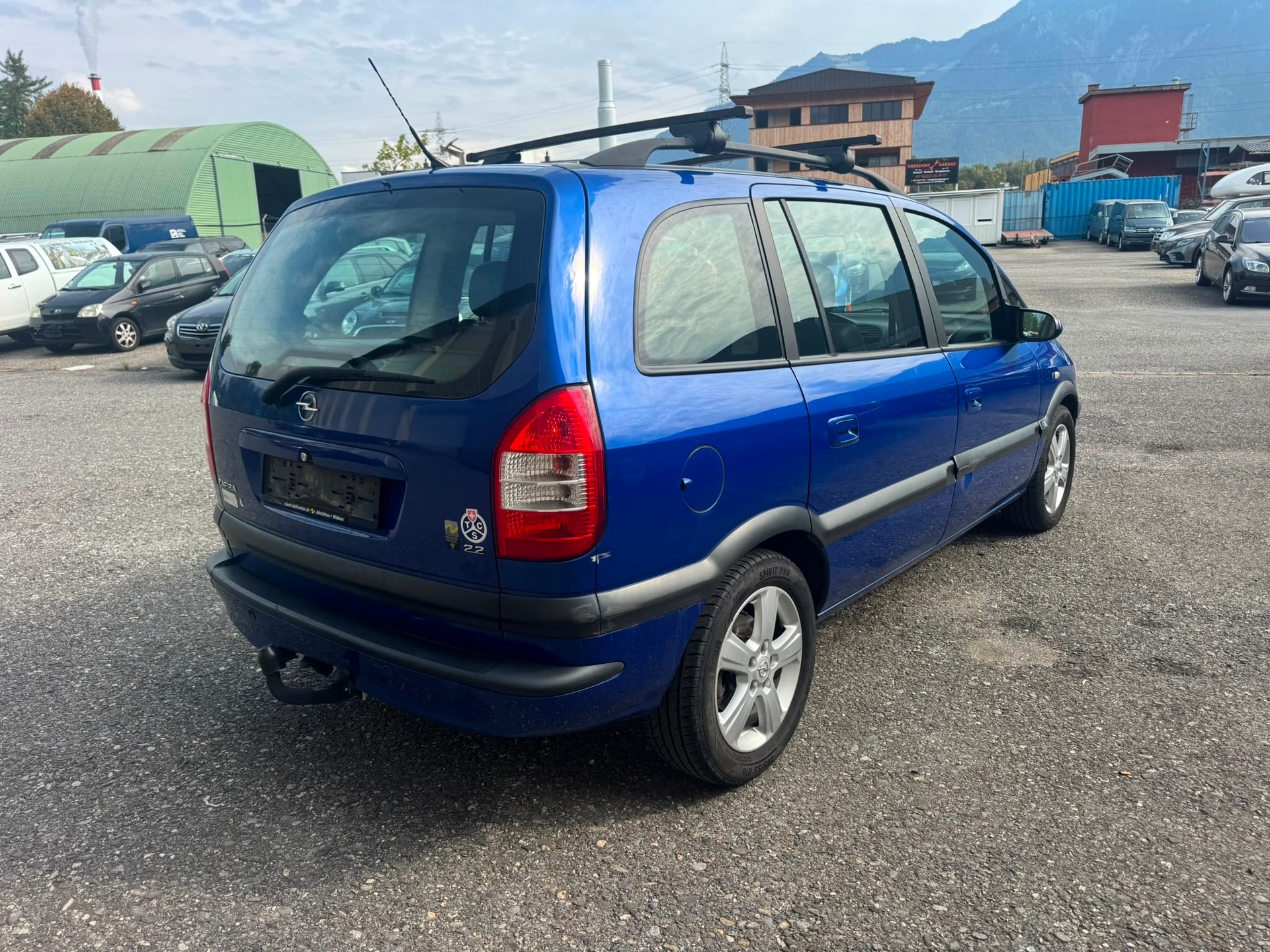 OPEL Zafira 2.2i 16V Edition-image-7