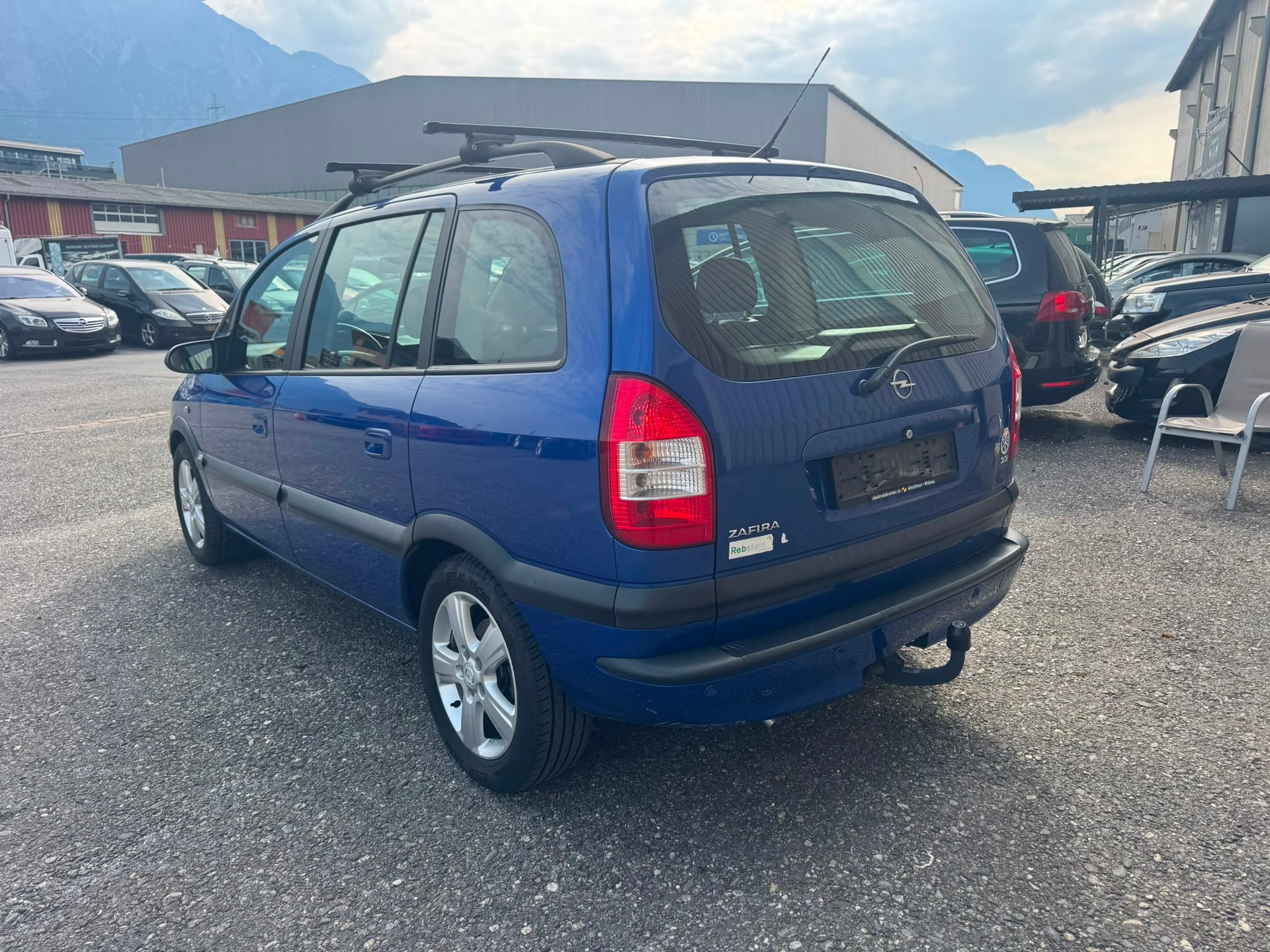 OPEL Zafira 2.2i 16V Edition-image-6
