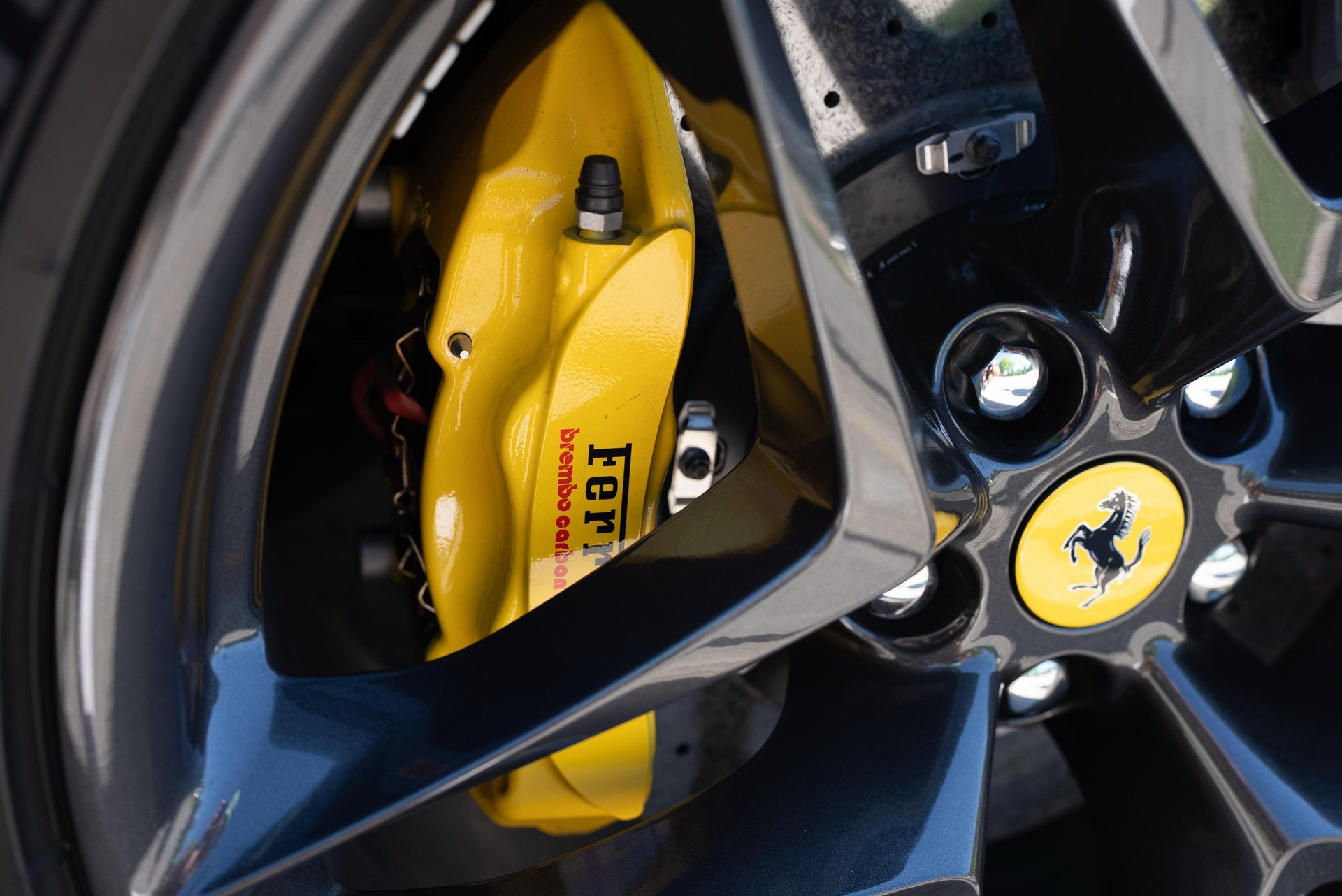 FERRARI Roma 3.9 V8 T-image-11