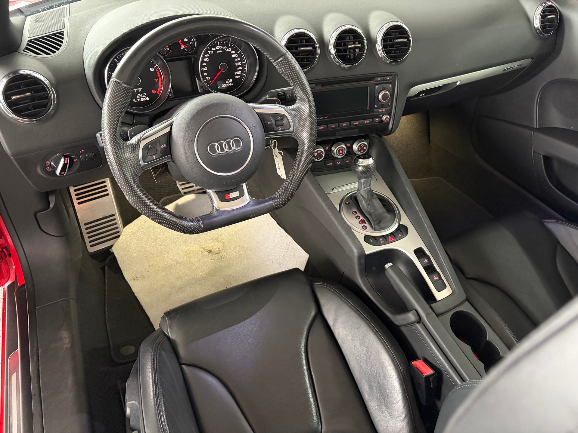 AUDI TTS 2.0 TFSi Quattro S-Line-image-7
