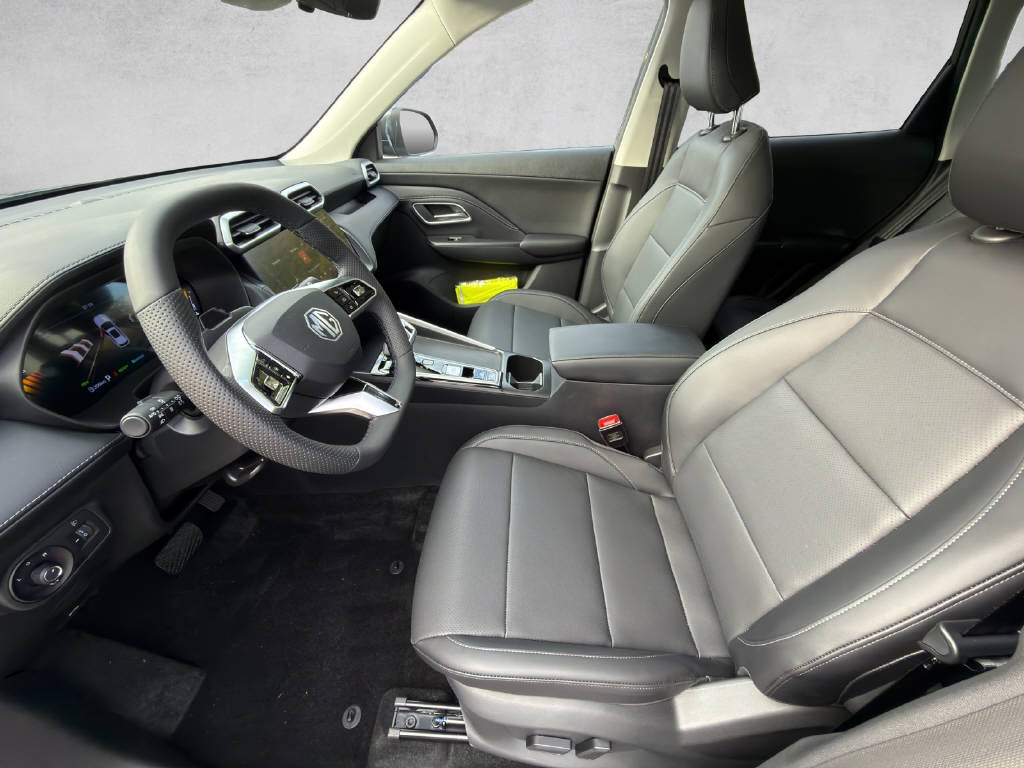 MG ZS 1.5 Hybrid+ Luxury-image-7