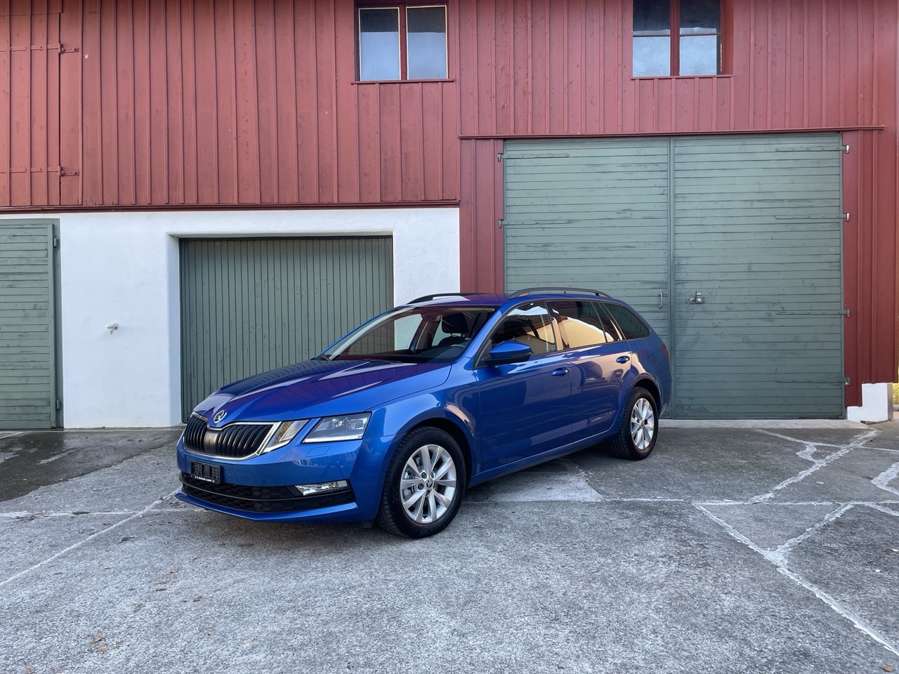 Car photo