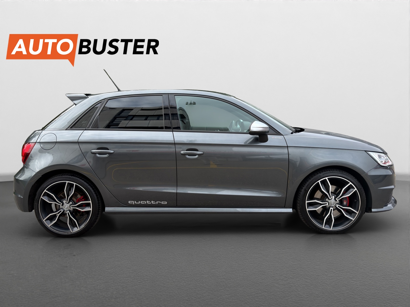 AUDI S1 Sportback 2.0 TFSI Sport quattro-image-5
