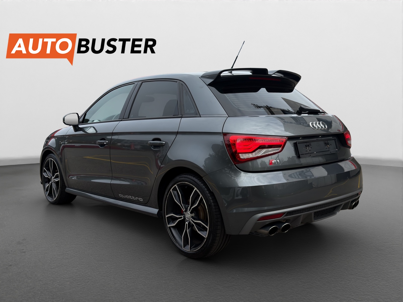 AUDI S1 Sportback 2.0 TFSI Sport quattro-showroom-element-2
