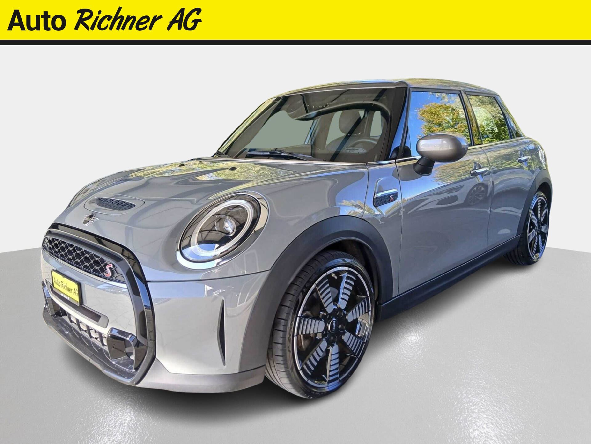 MINI Mini F55 2.0i Cooper S SDKG-image-1