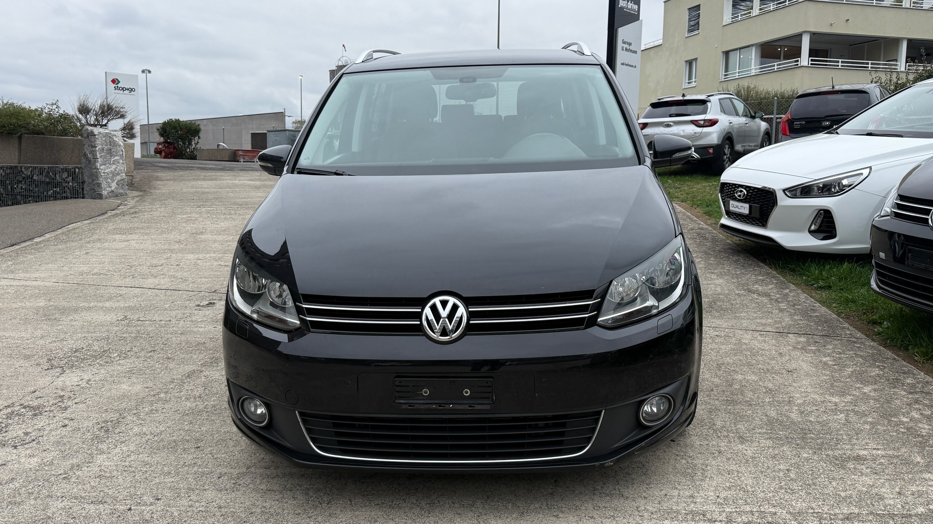VW Touran 2.0 TDI Highline DSG frisch ab MFK, Servicegepflegt , 7 Plätze, 1 Jahre oder 20000km Garantie-image-1