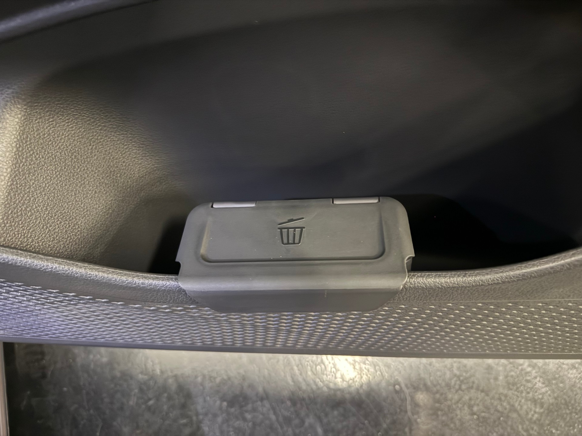 VW Caddy Maxi 1.5 TSI Plug in Hybrid Style DSG-image-34
