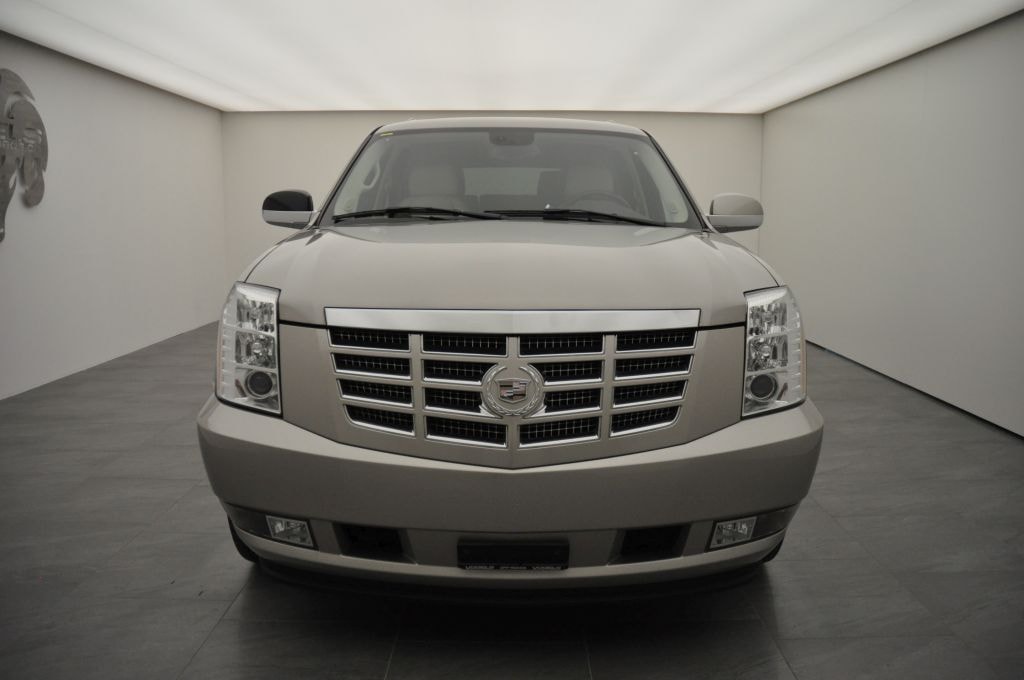 CADILLAC Escalade 6.2 Sport Luxury-image-1