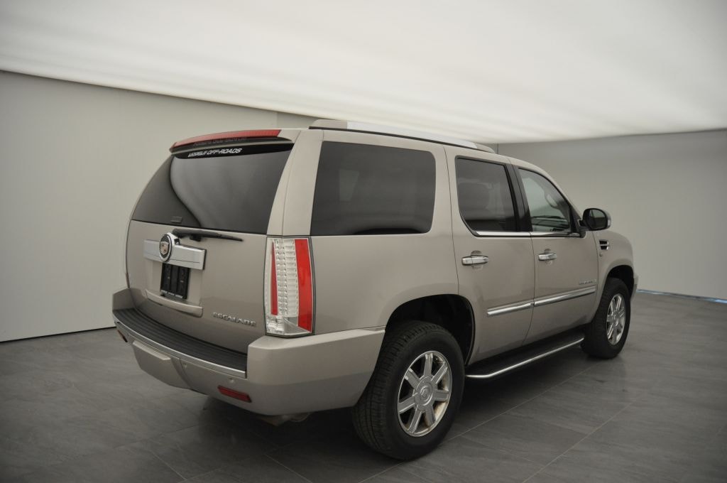 CADILLAC Escalade 6.2 Sport Luxury-image-3